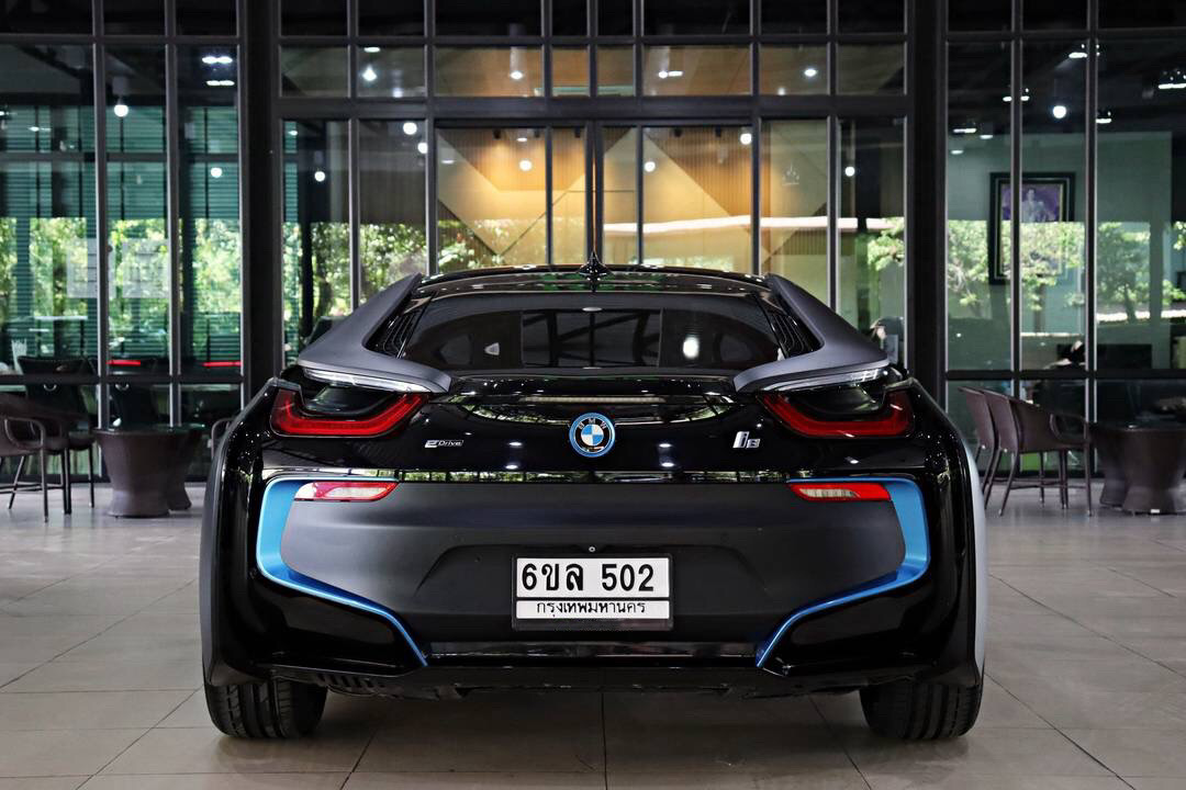 BMW i8 Hybrid (I12) ปี 2016