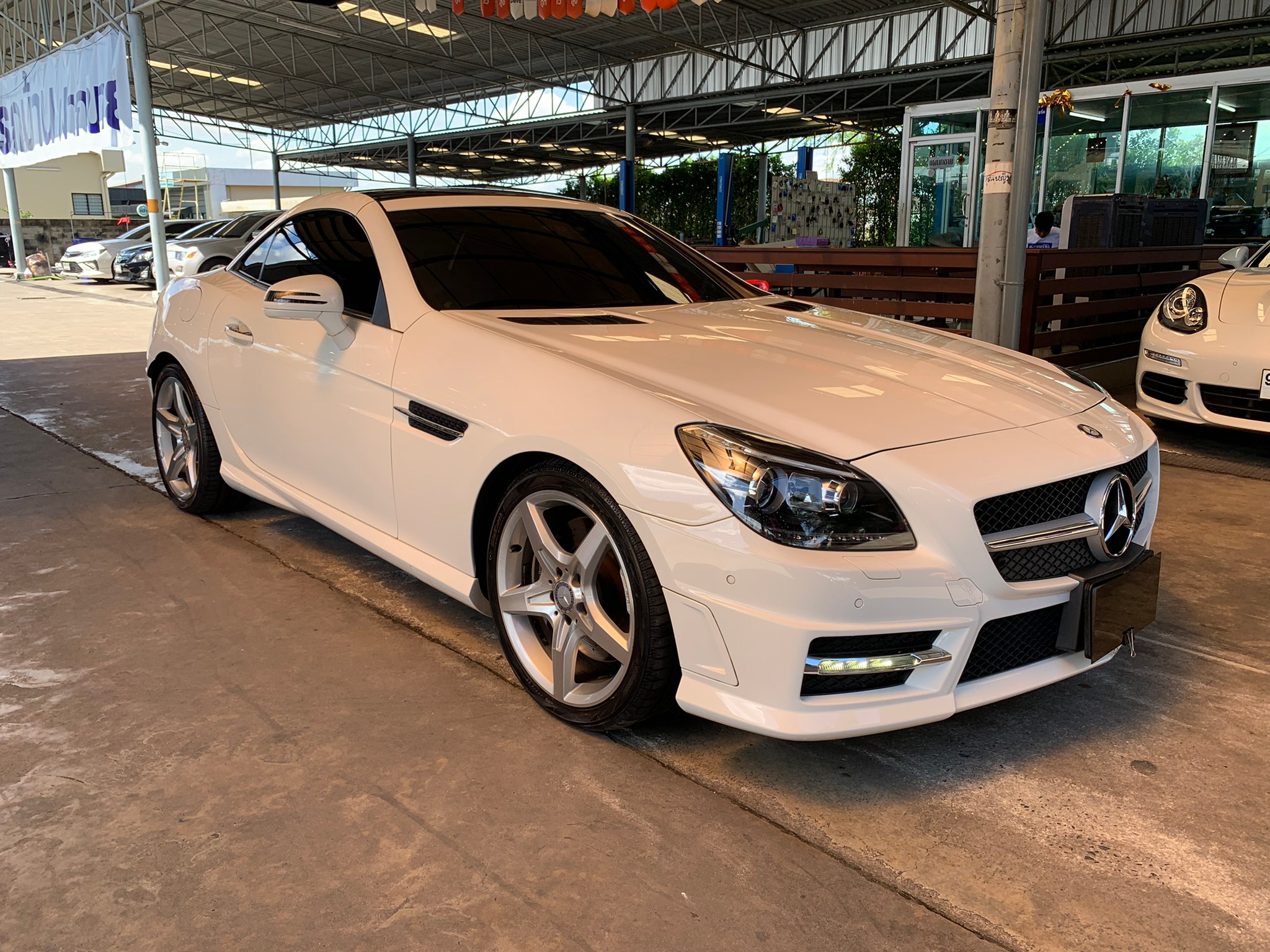 Mercedes Benz SLK200 ปี 2015