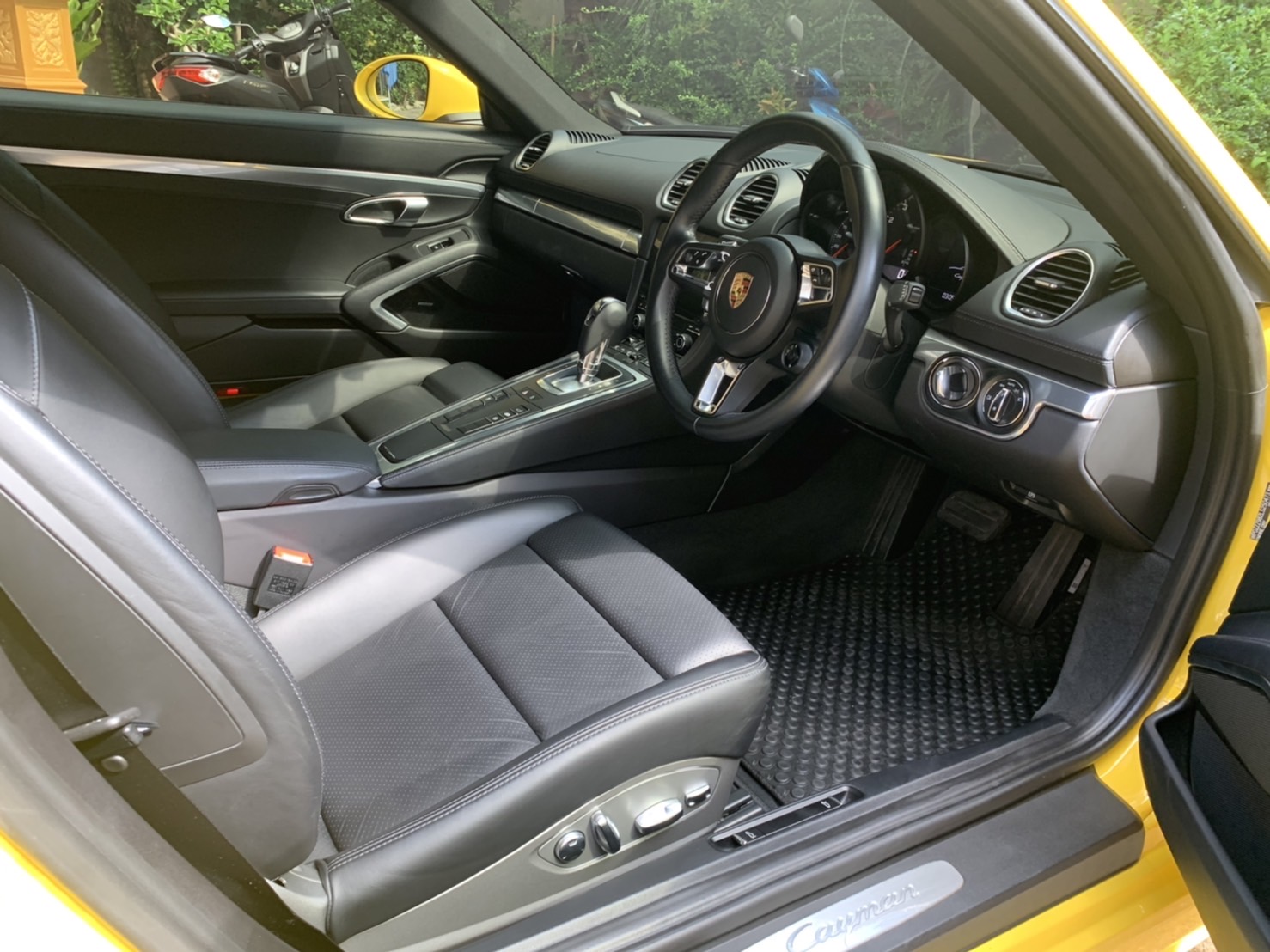 PORSCHE CAYMAN 718 ปี2019แท้