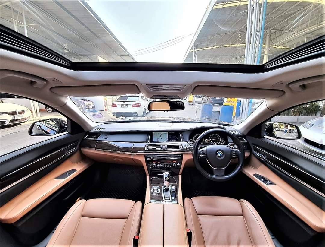 BMW 730Li LCI ปี 2014