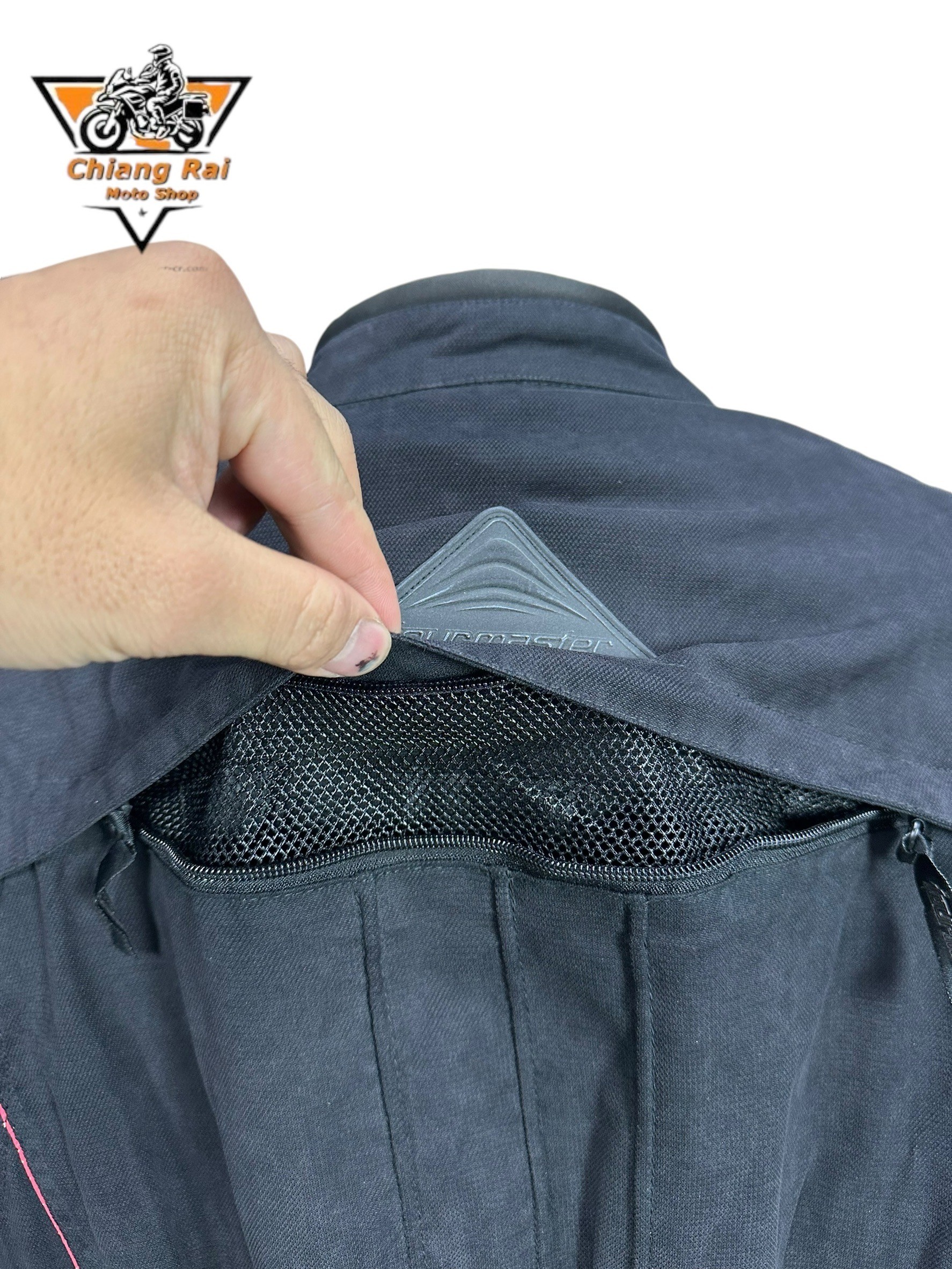 เสื้อขี่มอเตอร์ไซด์( มือสอง) RCSA 921 : อก 48" ยาว 25" (L) **tourmaaster**