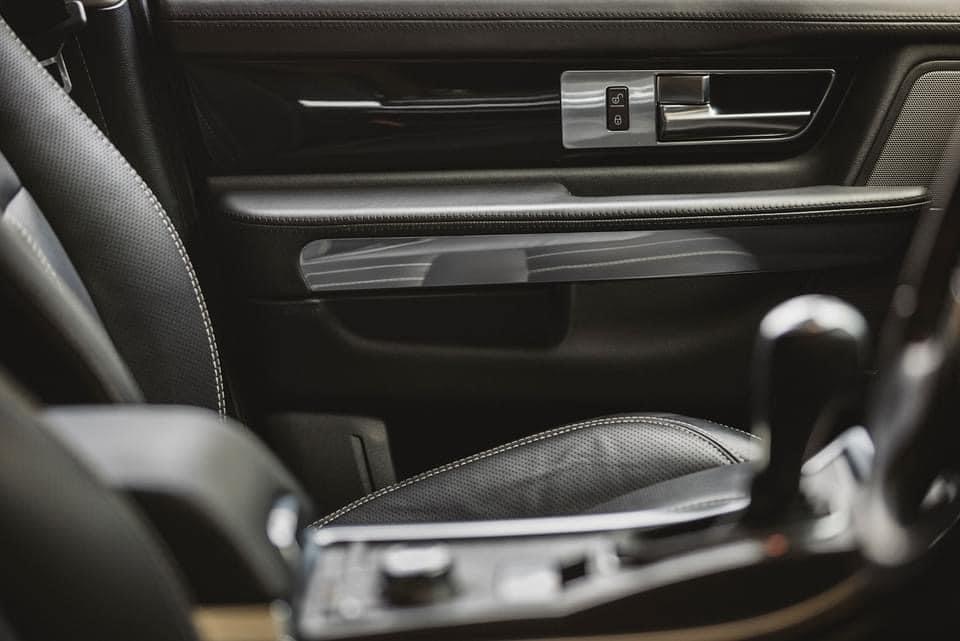 Range Rover Sport V8 Supercharged ปี 2011