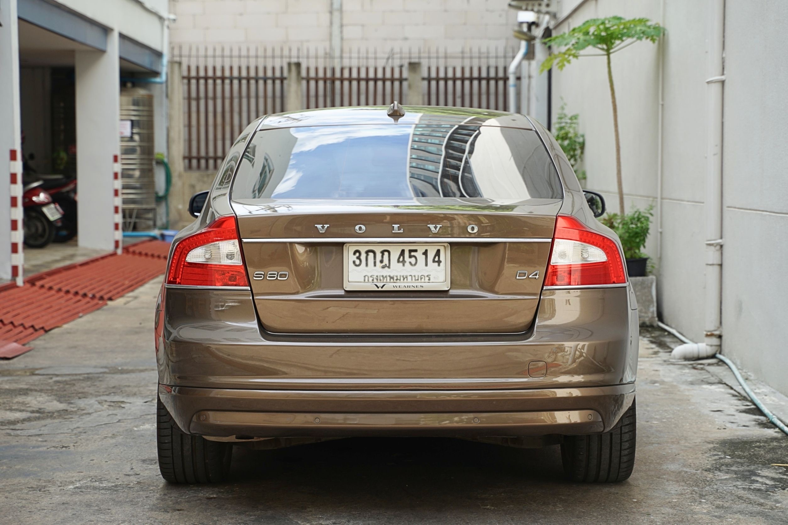 Volvo S80 D4 Minorchange ปี 2014
