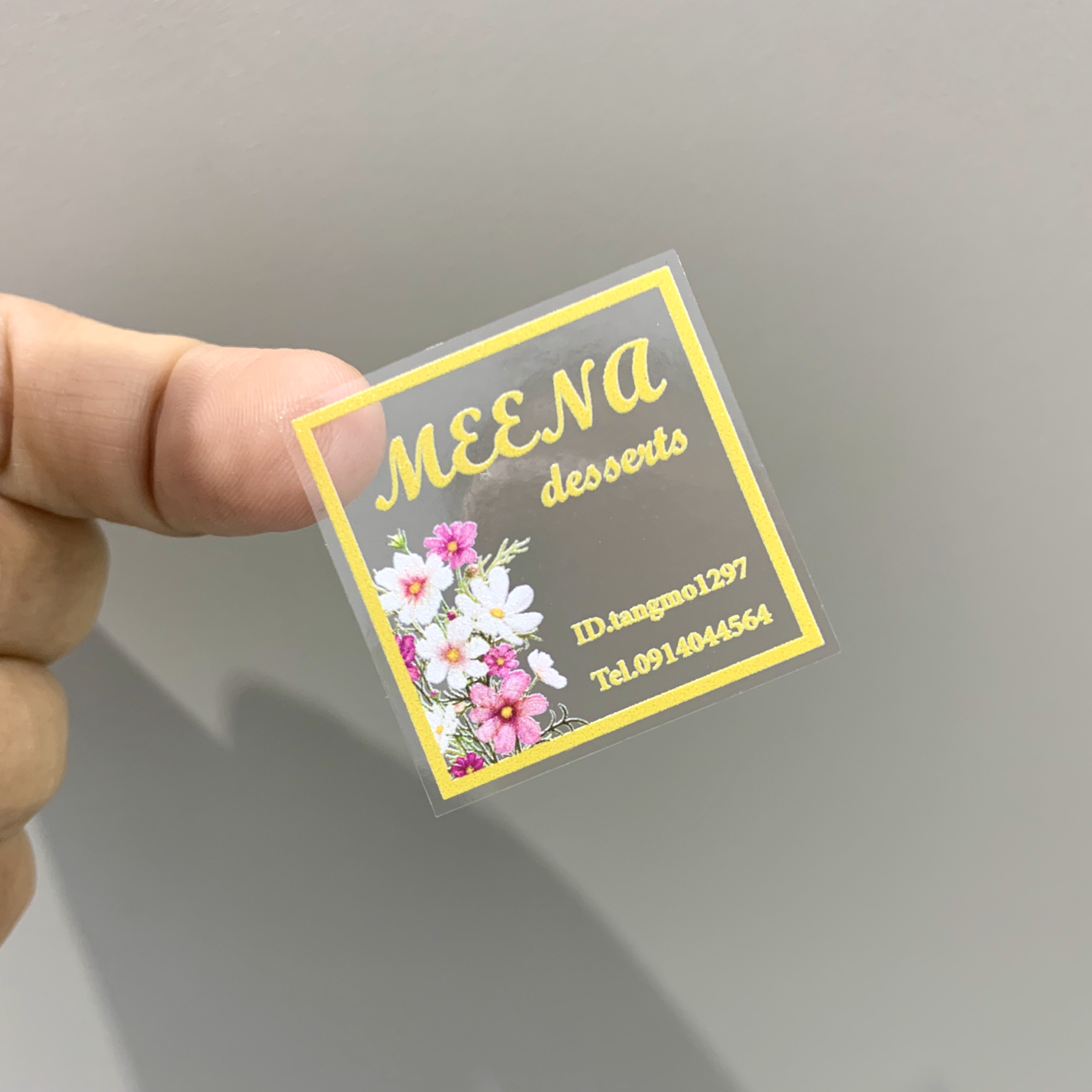 สติ๊กเกอร์ใสรองพื้นหมึกขาว หมึกขาว พิมพ์หมึกขาว