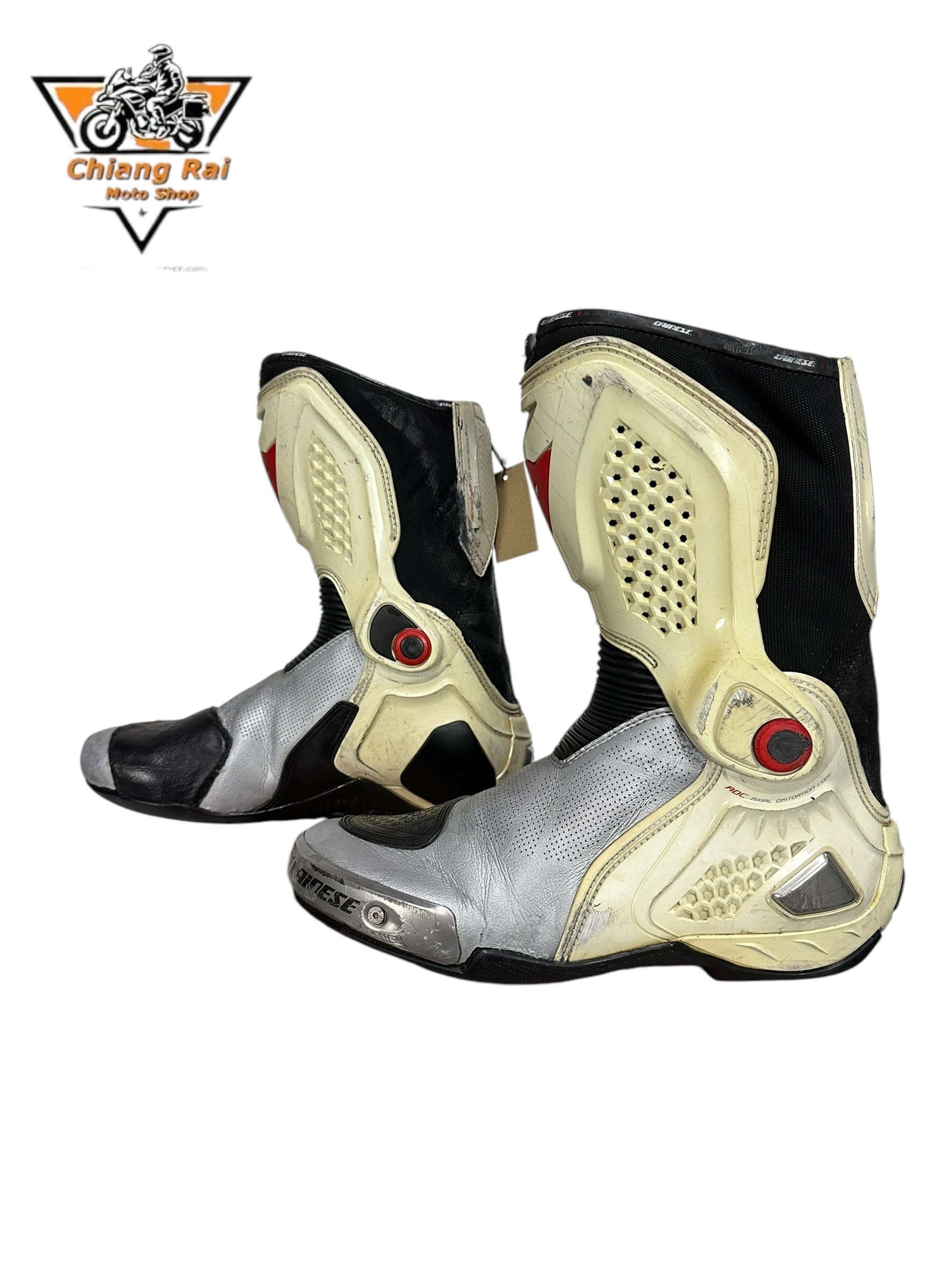 รองเท้าขี่มอเตอร์ไซด์( มือสอง) RCBS-967 Size ขนาดจากป้าย 44:EUR / 10:UK / 28:Cm.(dainese)