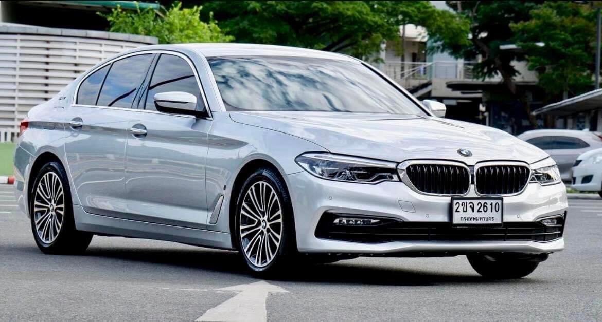 BMW G30 530e Plug-in Hybrid Luxury Line ปลายปี 2018