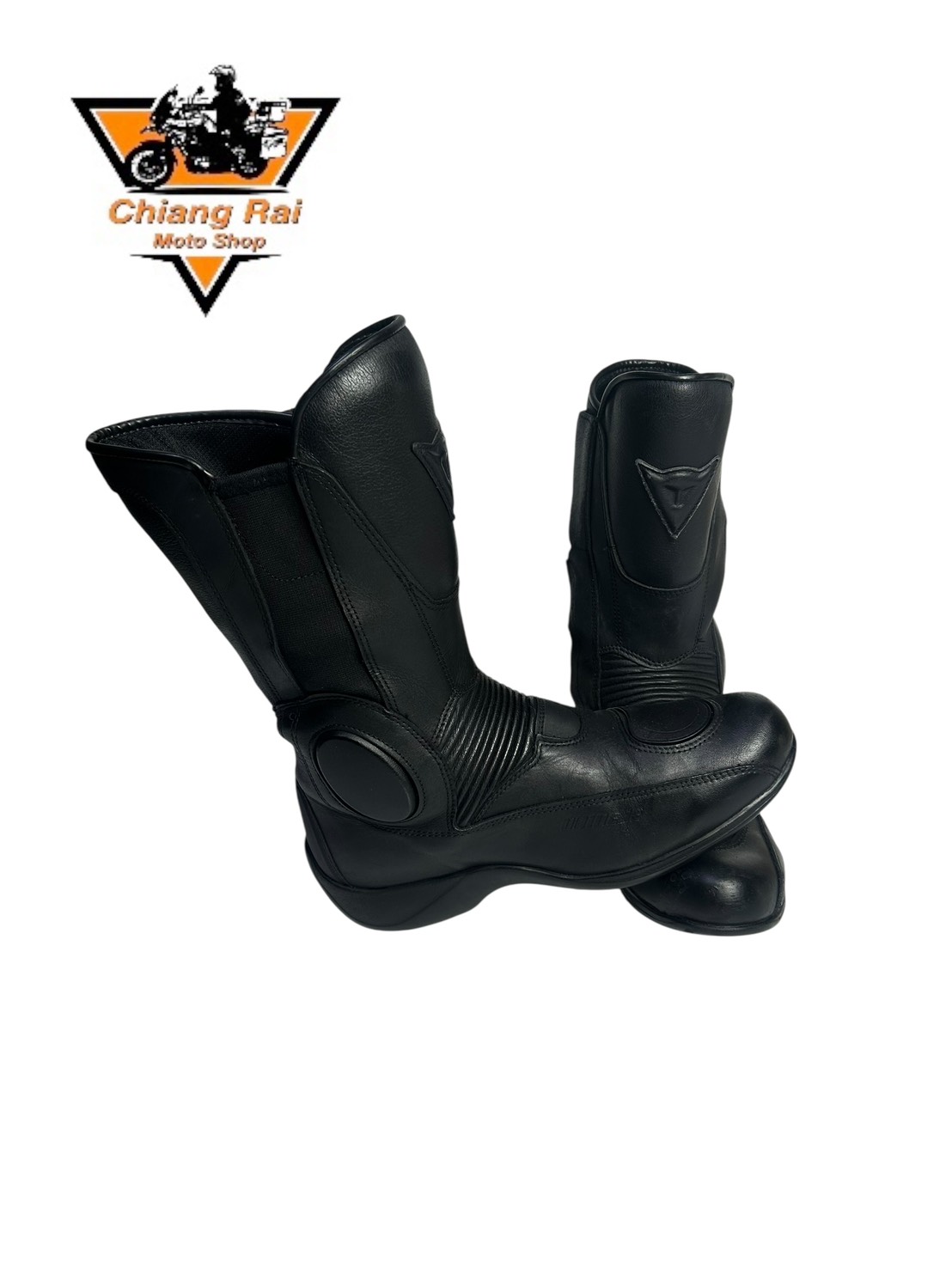 รองเท้าขี่มอเตอร์ไซด์( มือสอง) RCBT-106 Size ขนาดจากป้าย 42:EUR / 8:UK / 26.5:Cm.(Dainese)