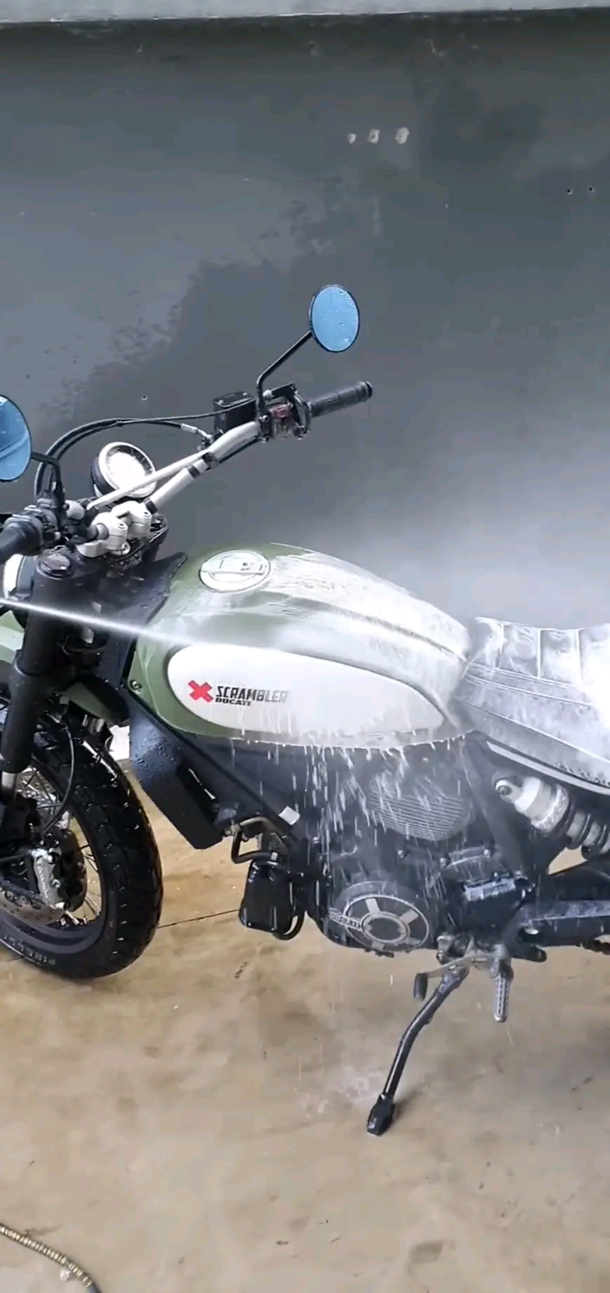 เครื่องฉีดน้ำแรงดันสูง GOLDY 400 บาร์ สายอัดฉีดไฮโดรลิคอย่างดียาว 10 เมตร