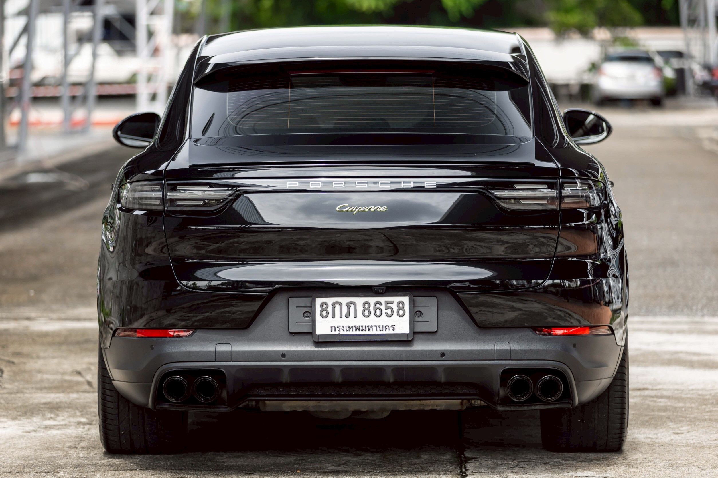 Porsche Cayenne Coupe Platinum Edition ปี 2023