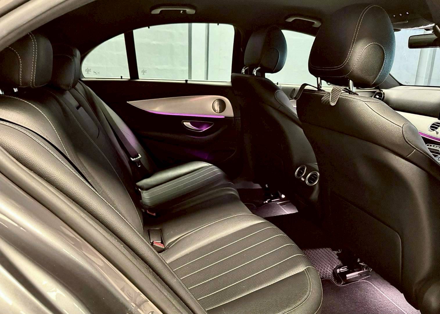 Mercedes-Benz E220d Avantgarde W213 ปี 2017