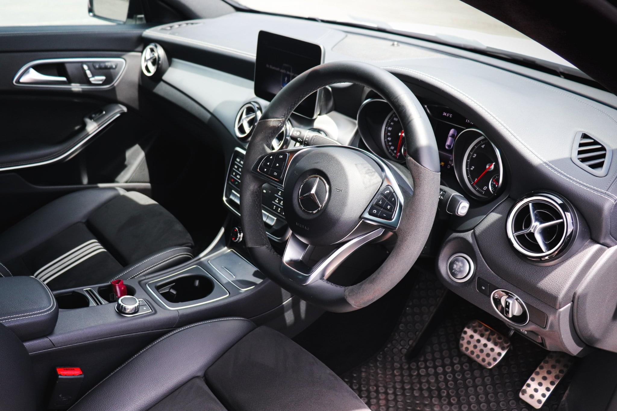 Mercedes Benz CLA250 ปี2018