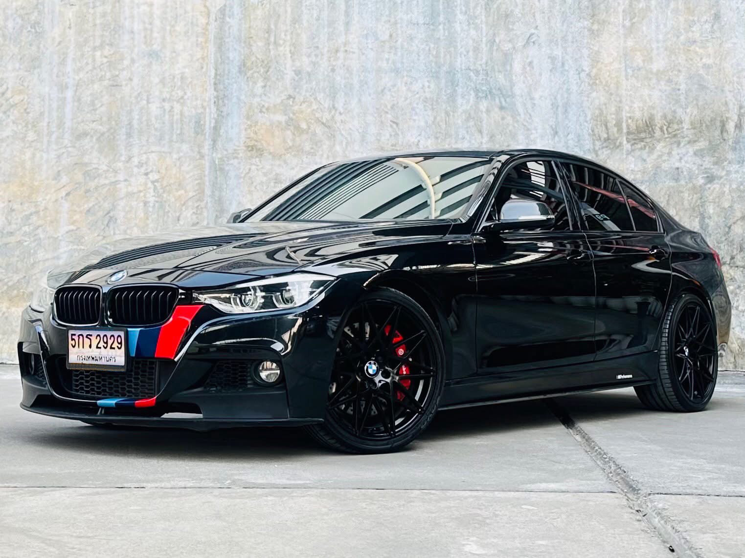 BMW 320d M Performance (F30 LCI) ปี 2017