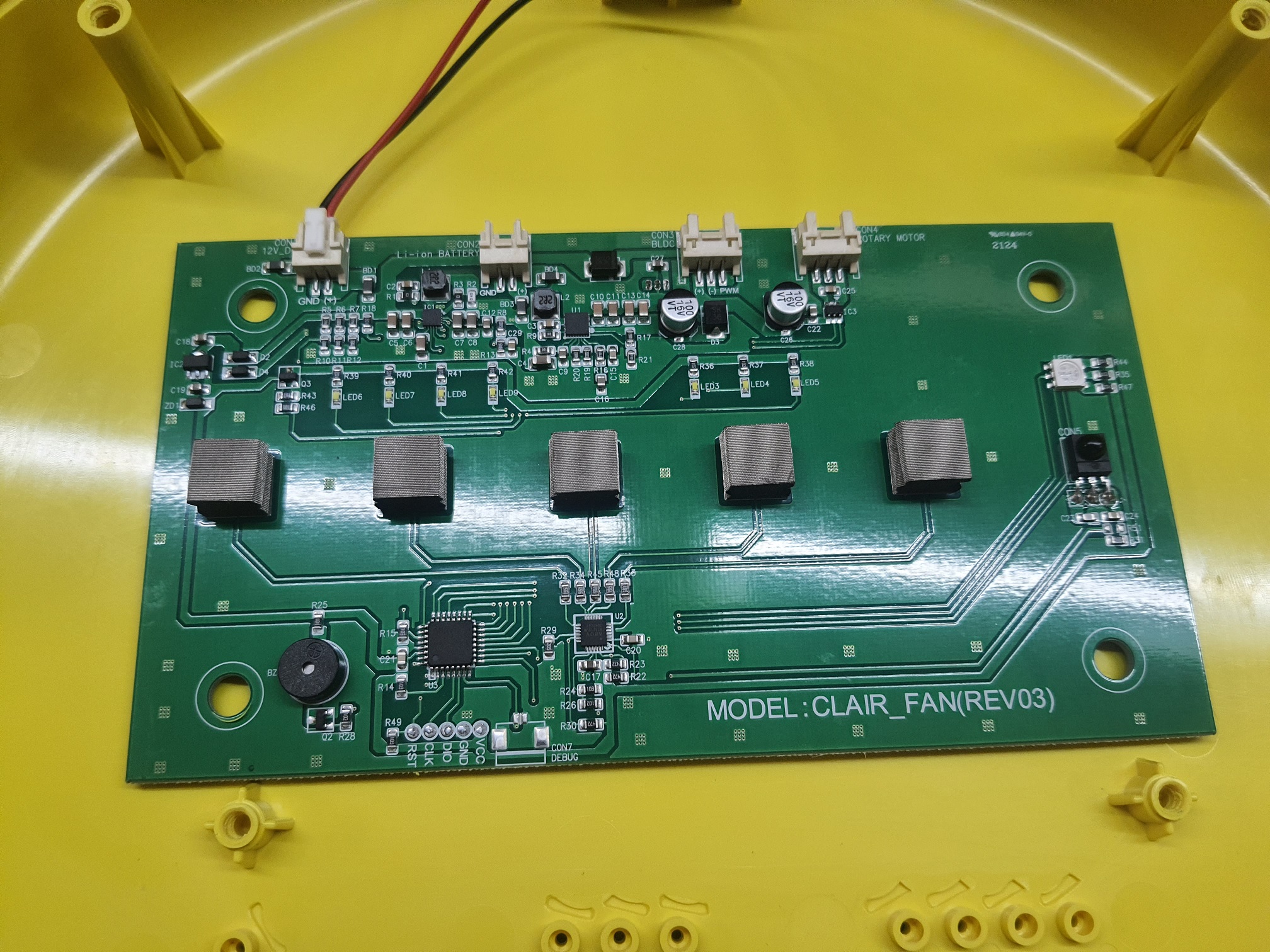 ซ่อมพัดลมตั้งพื้น ยี่ห้อ CLAIR รุ่น F1F12B อาการเครื่องไม่ทำงาน
