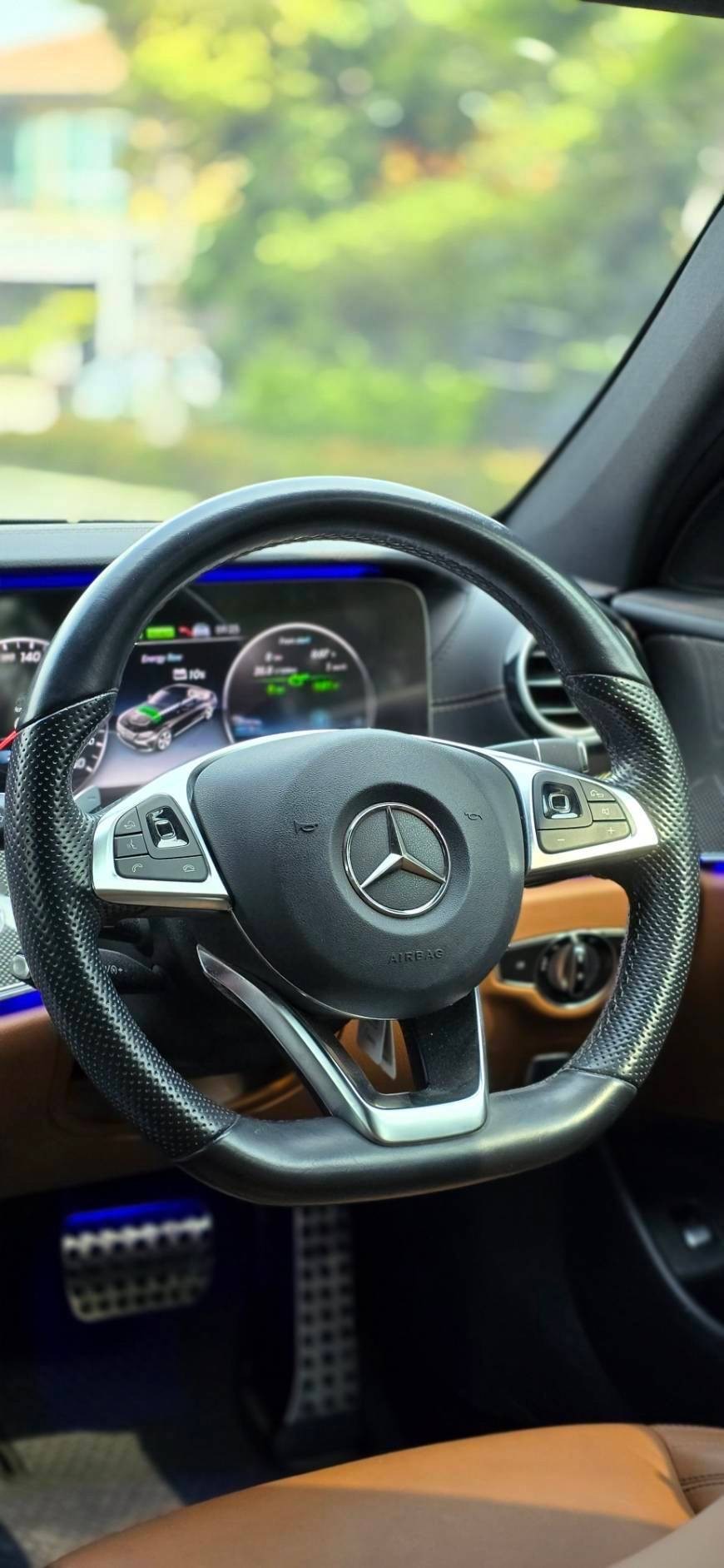 Mercedes Benz E350e AMG ปี 2017