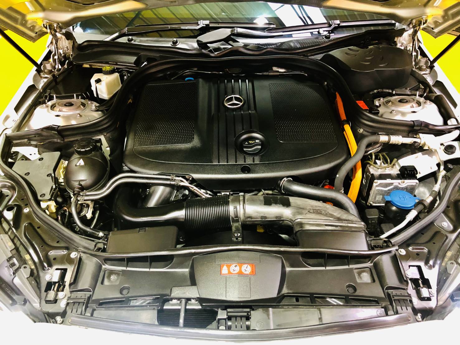 Mercedes BENZ E300 AMG TOP ปี2014