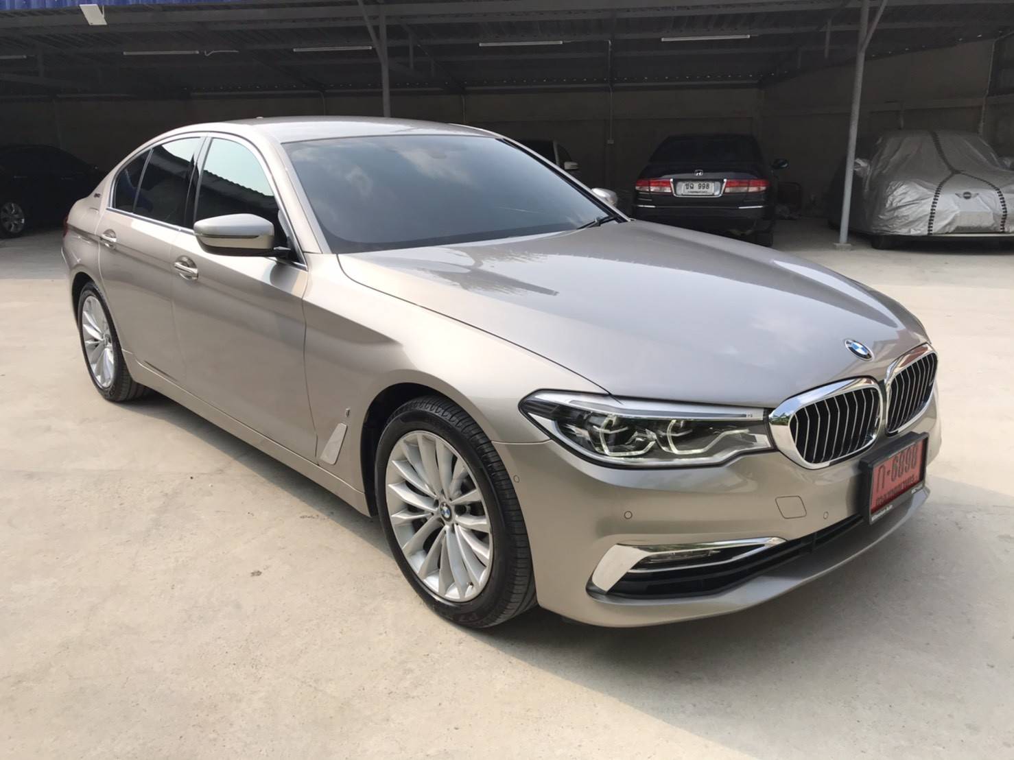 BMW 530e luxury ปี 2018