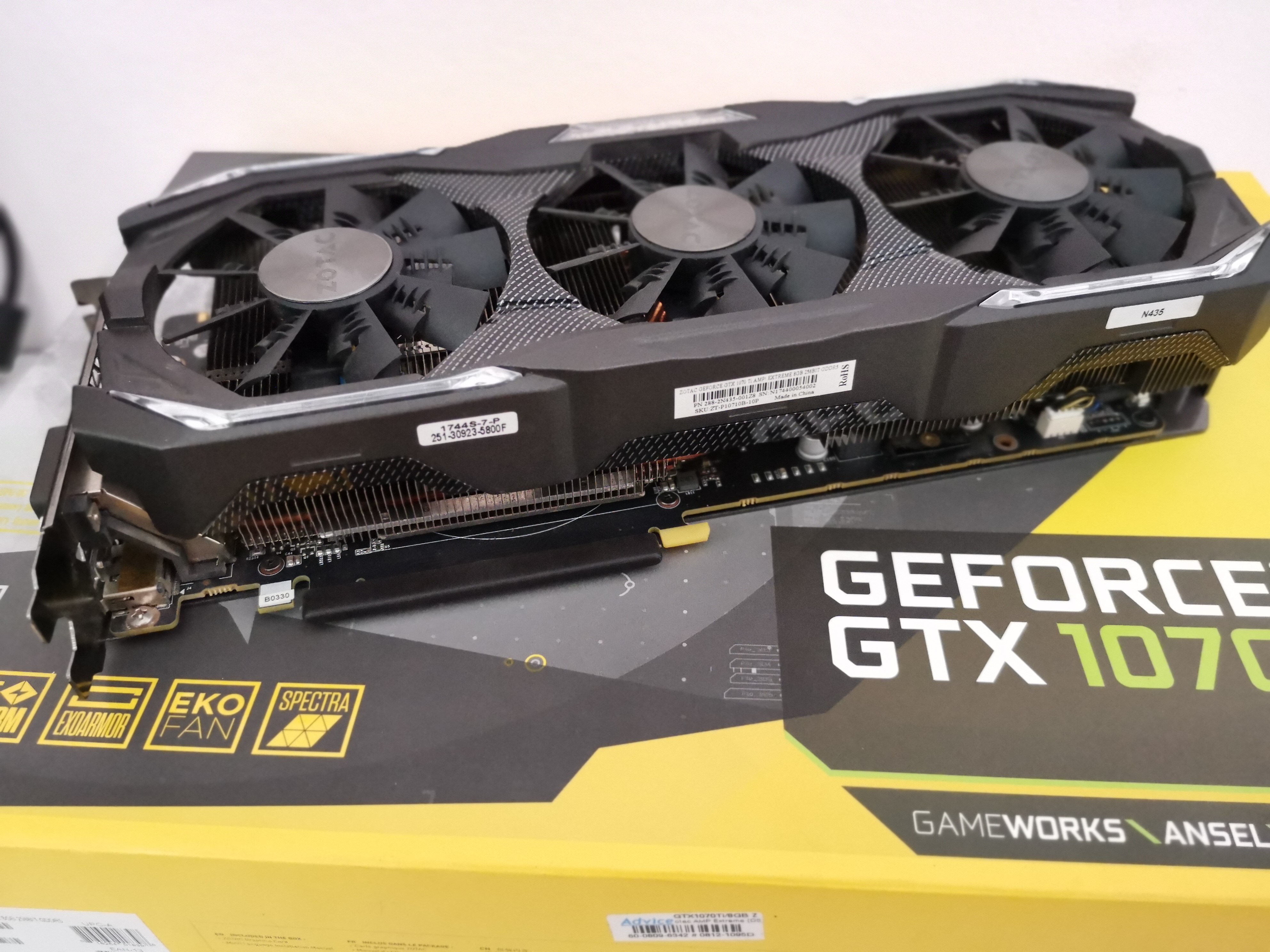 ZOTAC GTX1070TI amp extreme edition 8GB