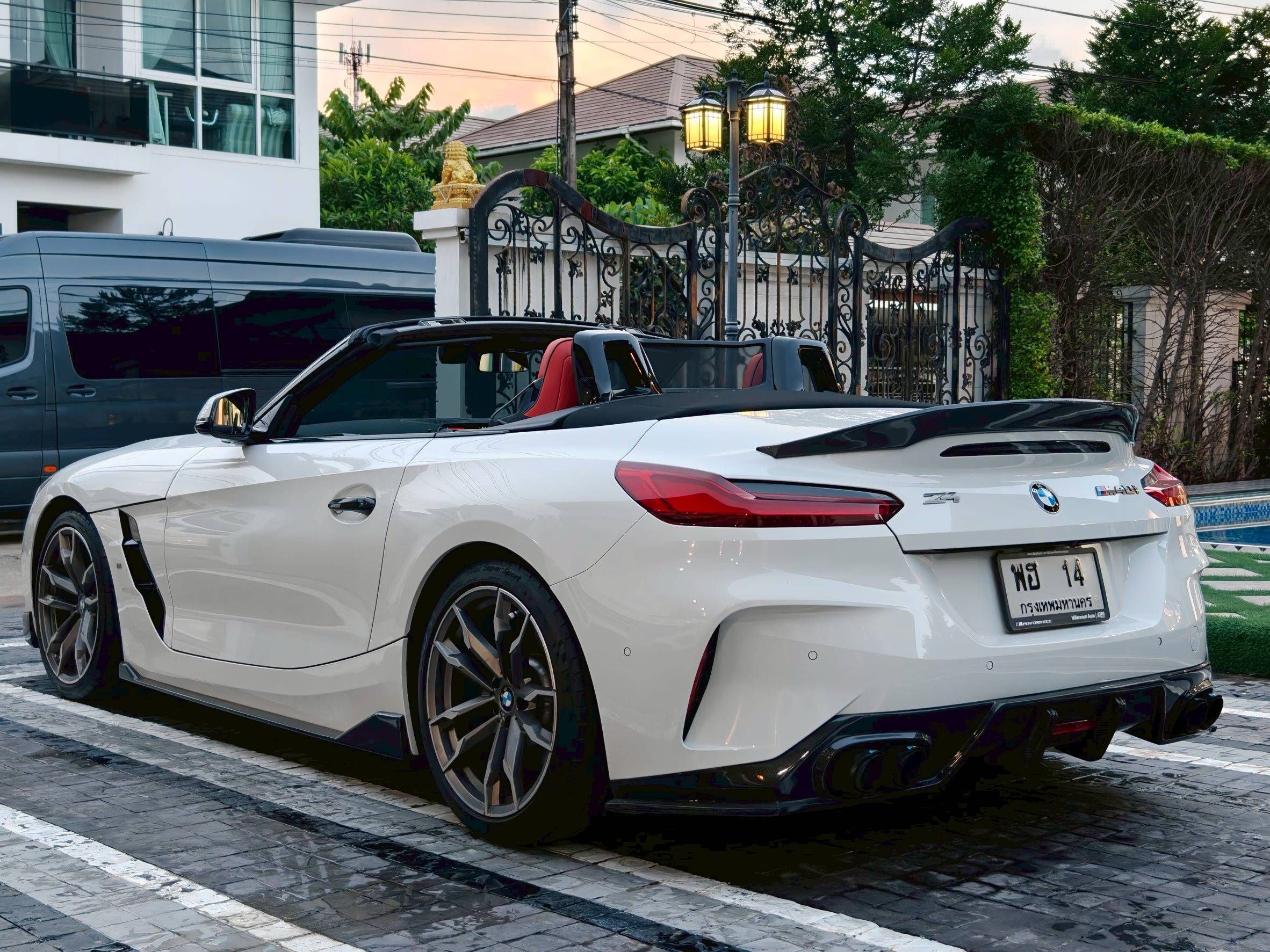 BMW Z4 M40i M sport ปี 2024