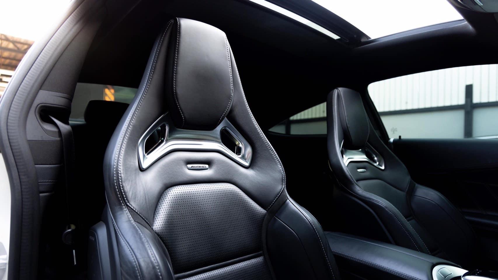 Mercedes-AMG C63s Coupe ปี 2016