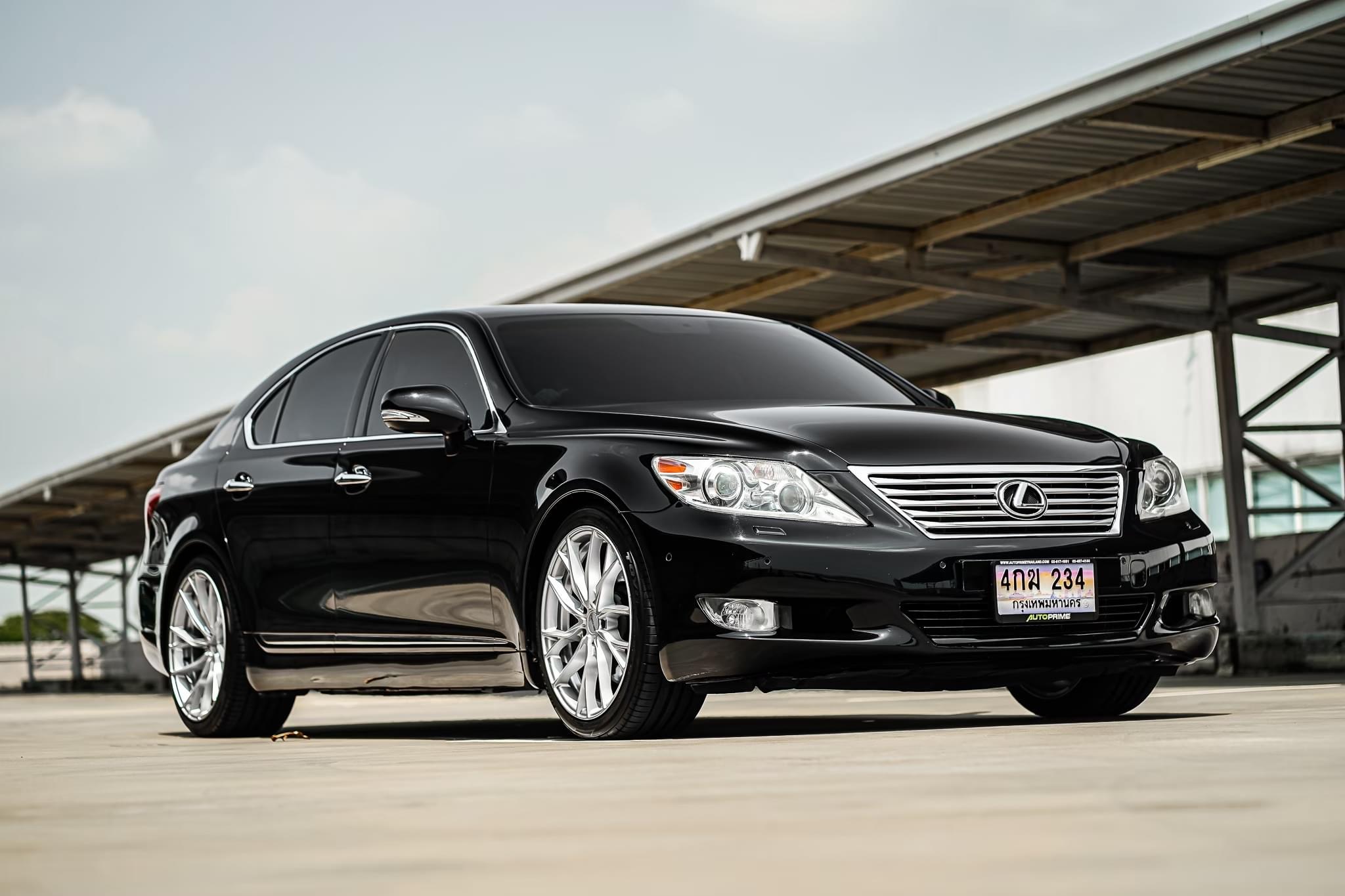 Lexus LS460 4.6 V8 ปี 2010