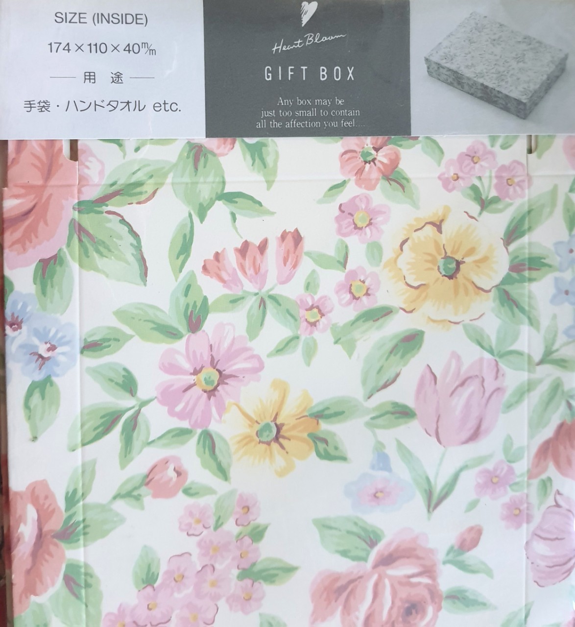 SANRIO Heart Bloom Gift box Size : 174 x 110 x 40 mm กล่องของขวัญ กล่องใส่ของ ซานริโอ้ จากญี่ปุ่น Size : 42 x 36 cm MADE IN JAPAN