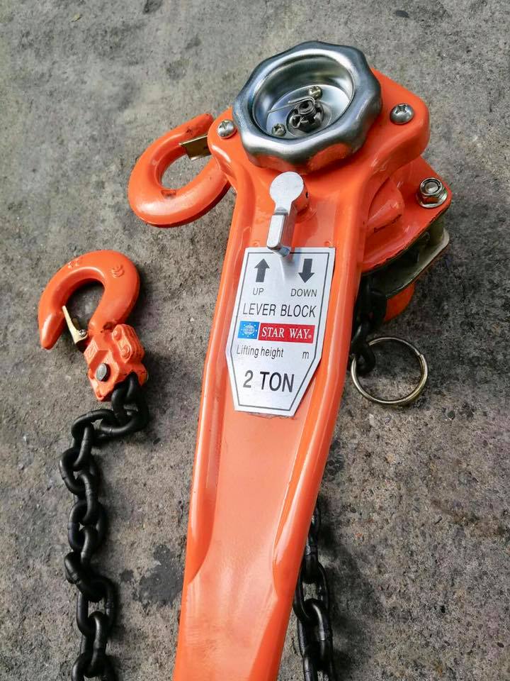 รอกโซ่มือโยก STARWAY โซ่ยาว 1.5 เมตรทุกตัว (กำมะลอ)