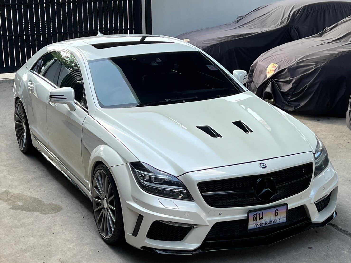 MERCEDES BENZ CLS350 AMG ปี2013