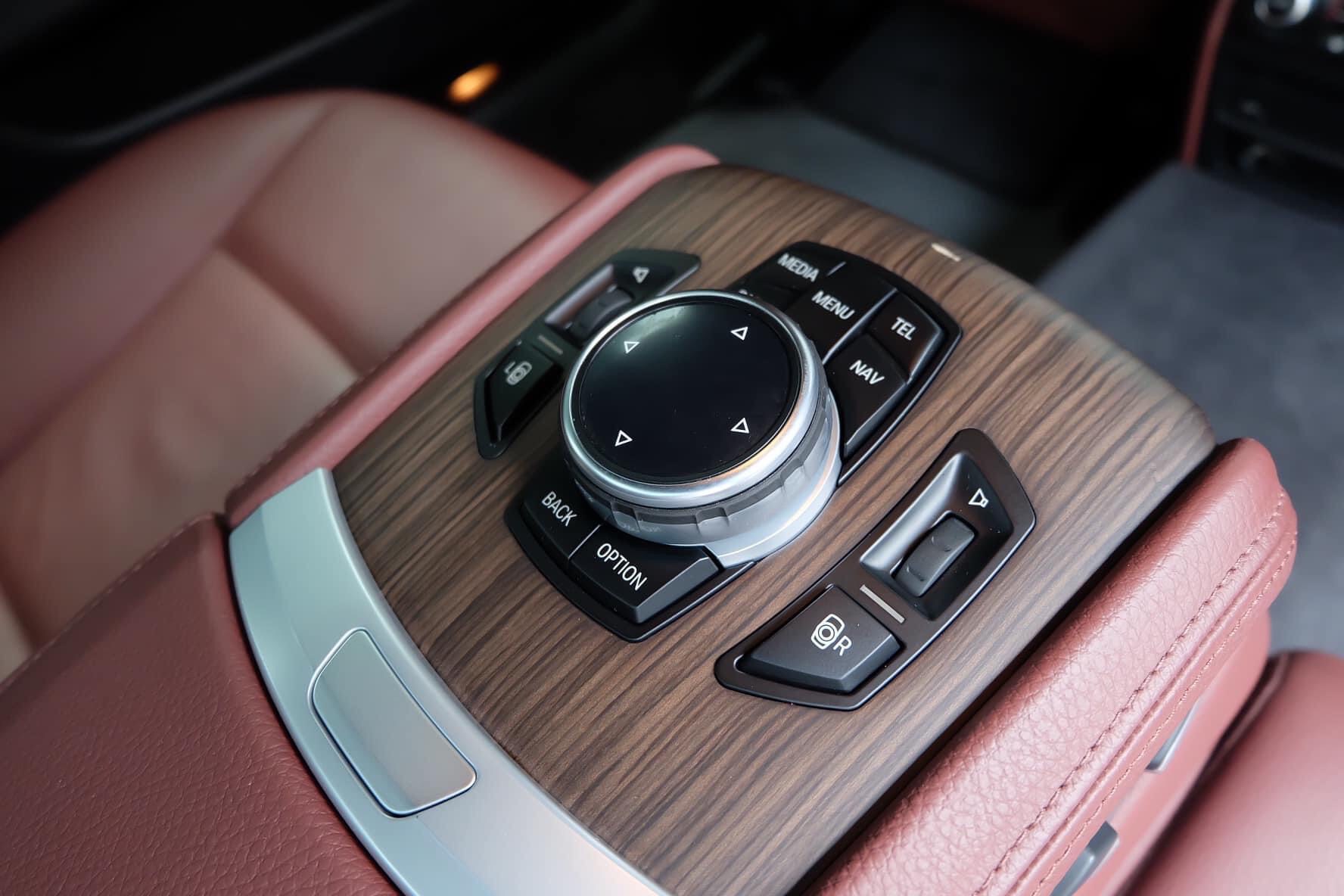 Bmw F02 Active Hybrid 7 LCI M Sport Package ปี 2016