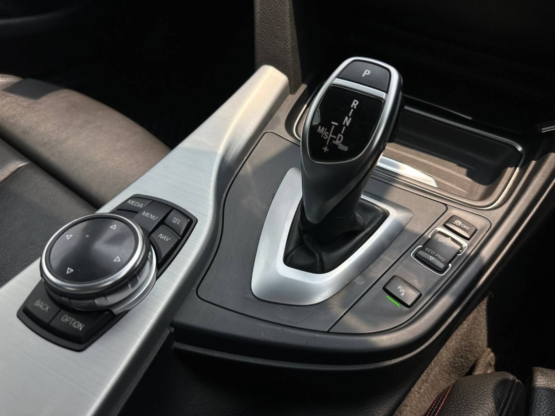 BMW 420d Sport Coupe ปี 2014 สีขาว