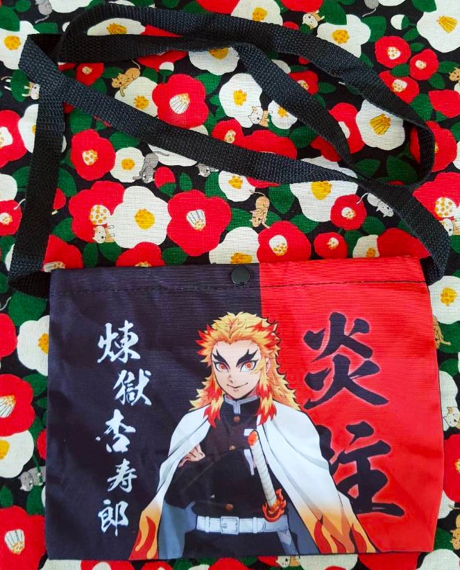 กระเป๋า สะพาย สายยาว เคียวจูโร เรนโกกุ Demon Blade Demon Slayer Kimetsu no yaiba ดาบพิฆาตอสูร จากญี่ปุ่น Size : 21 x 15.5 cm