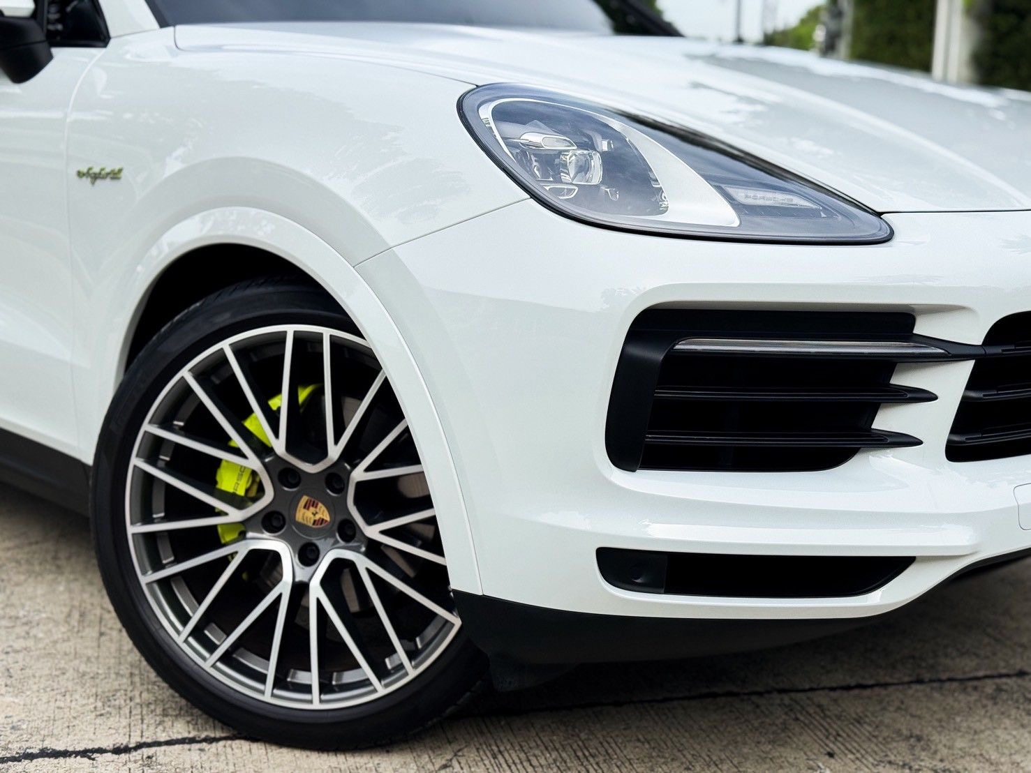 Porsche Cayenne e-hybrid Coupe ปี 2022