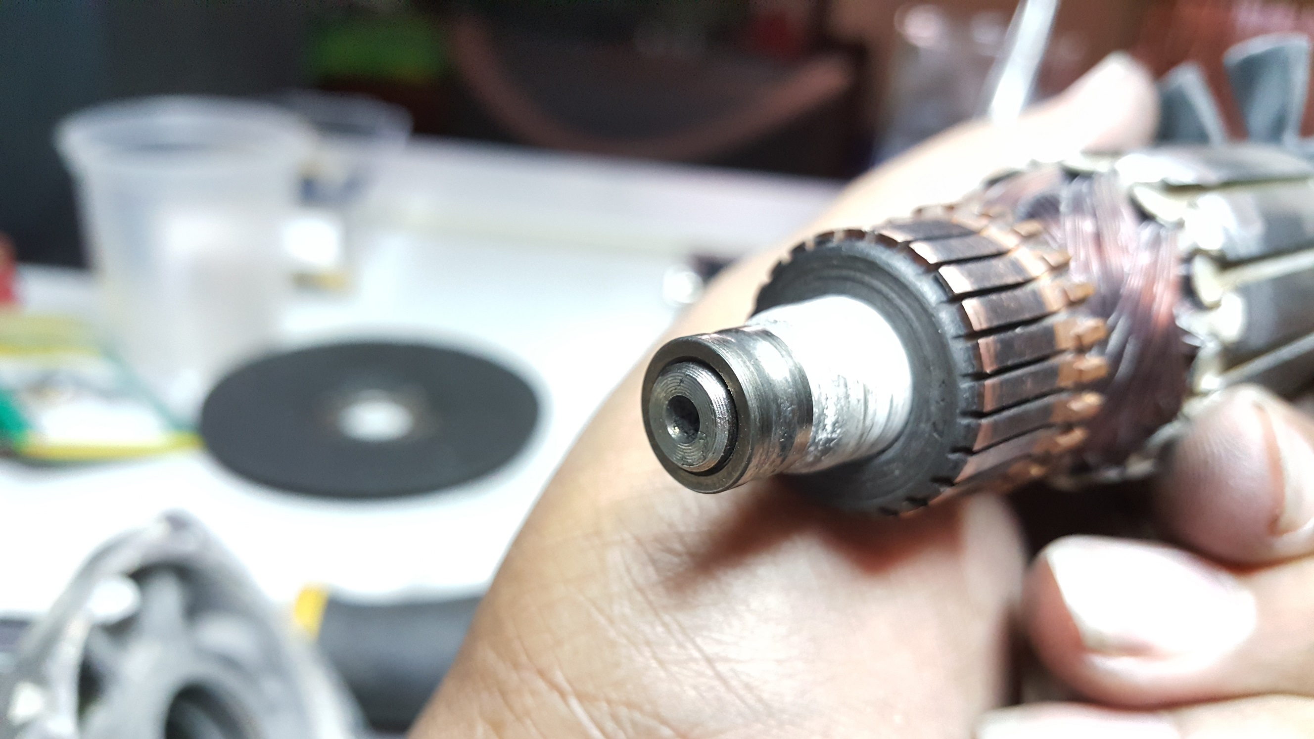 ซ่อมสว่านไฟฟ้า อาการมีเสียงดังผิดปกติ