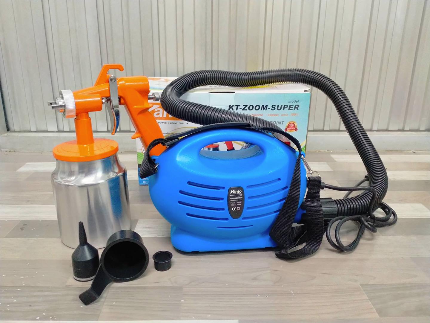 กาพ่นสีไฟฟ้ายี่ห้อ KANTO รุ่น KT-ZOOM-SUPER รุ่นถังอลูมิเนียม