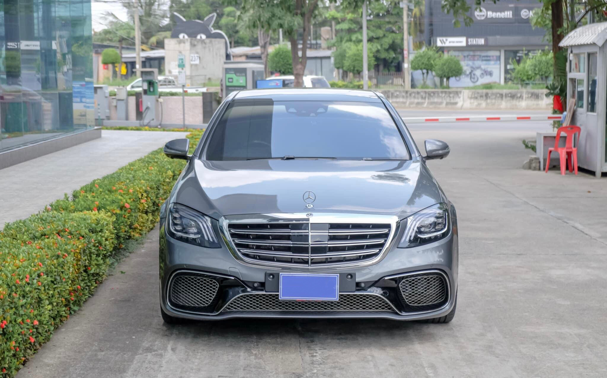 Mercedes-Benz S500e AMG ปี 2017