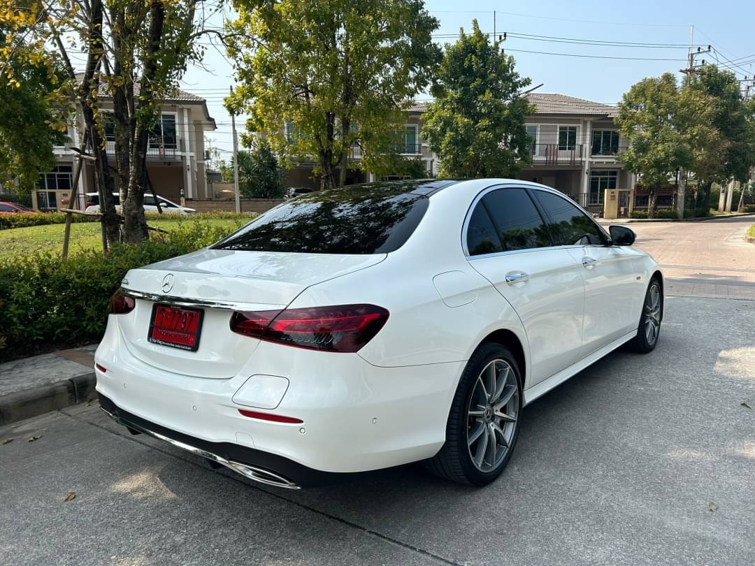 Mercedes Benz E300e AMG ปี 2021
