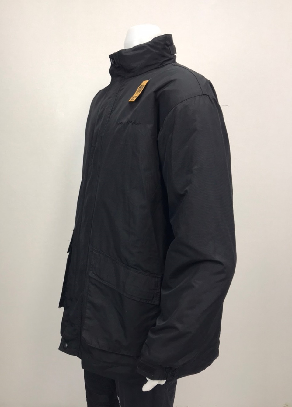 เสื้อขี่มอเตอร์ไซด์( มือสอง) RCT 915 อก 54" ยาว 32" ยี่ห้อ**BERING**