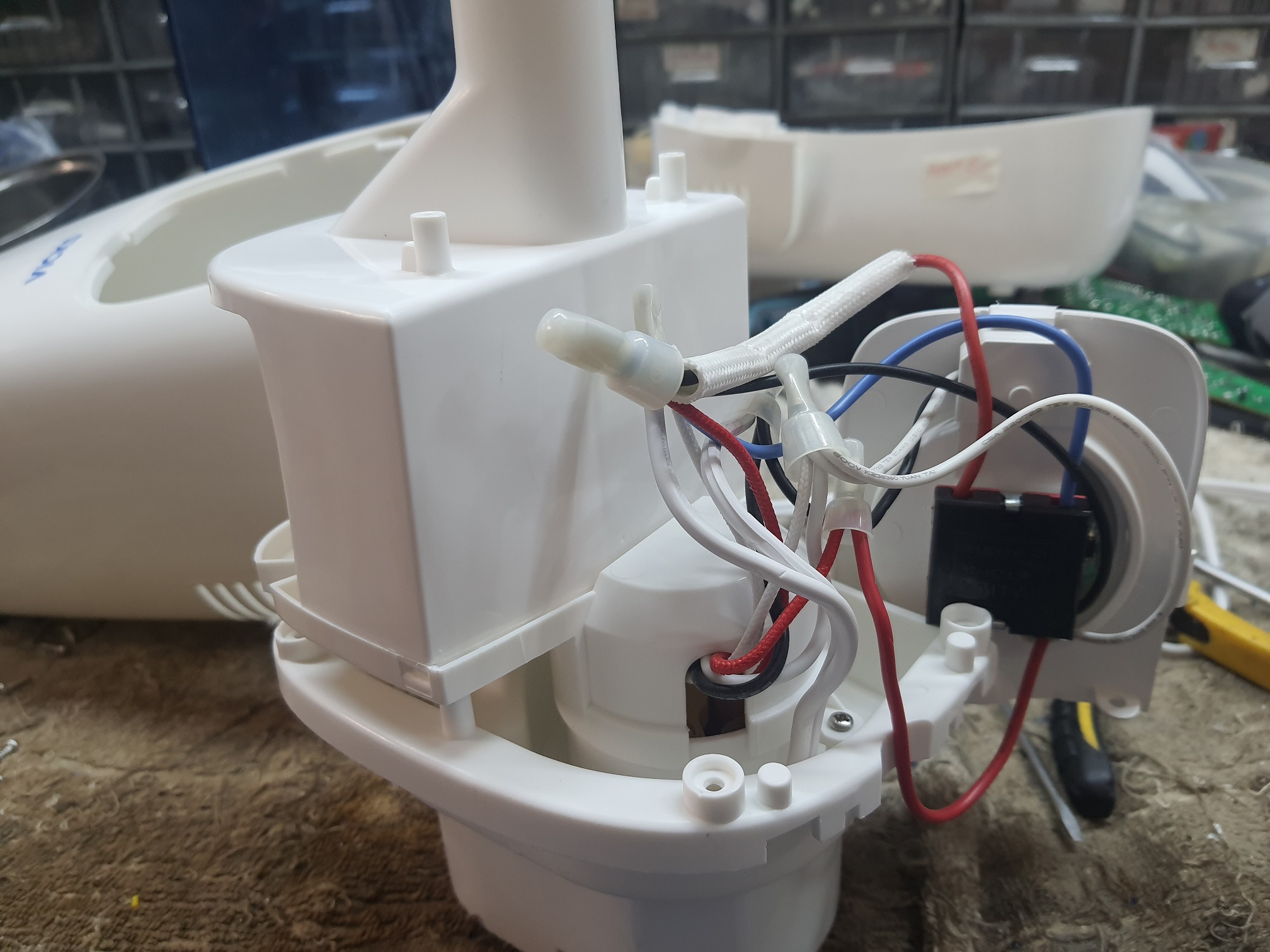 ซ่อมเครื่องทำความชื้น ยี่ห้อ VICKS รุ่น VWM845V1 อาการเครื่องไม่ทำงาน