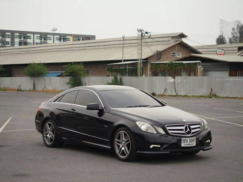 Mercedes Benz E200 Sport Coupe ปี 2011