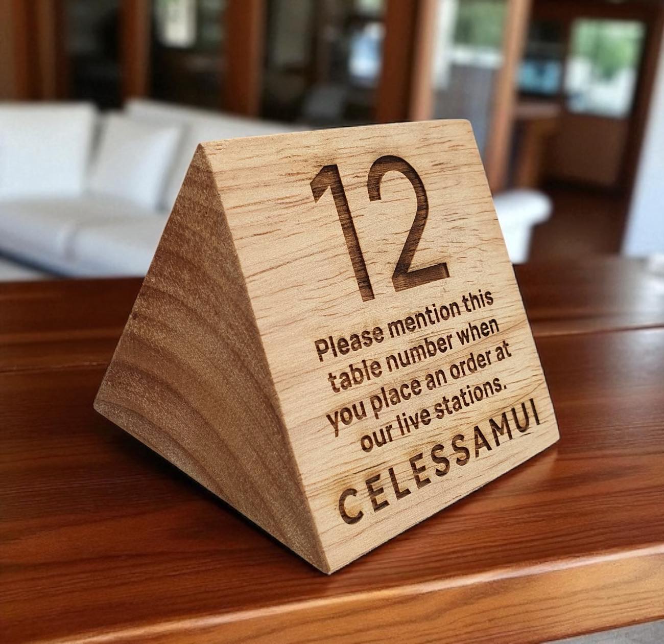 ป้ายตั้งโต๊ะ