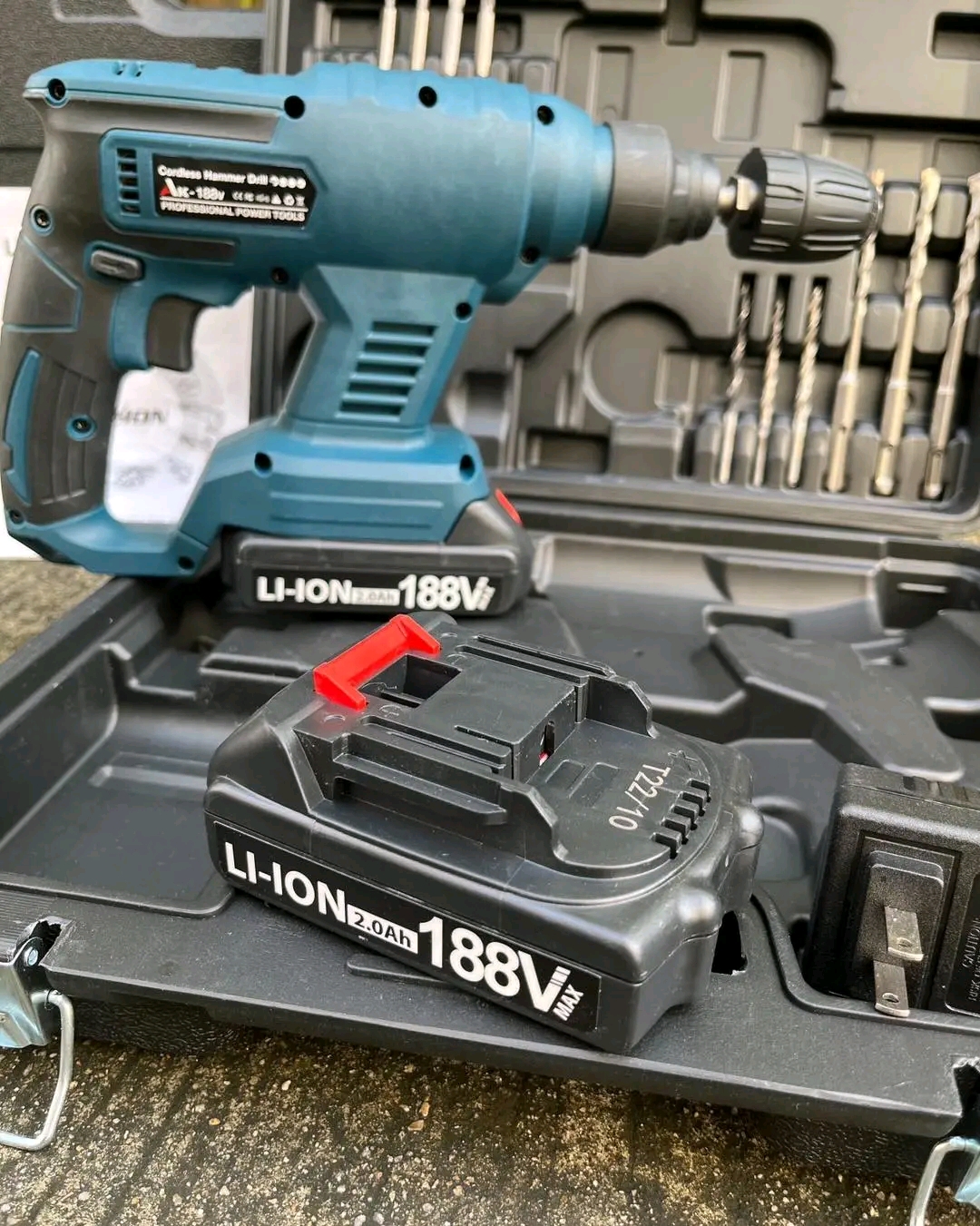 สว่านโรตารี่แบต ยี่ห้อ AKITA (อาคิตะ) รุ่น 188V