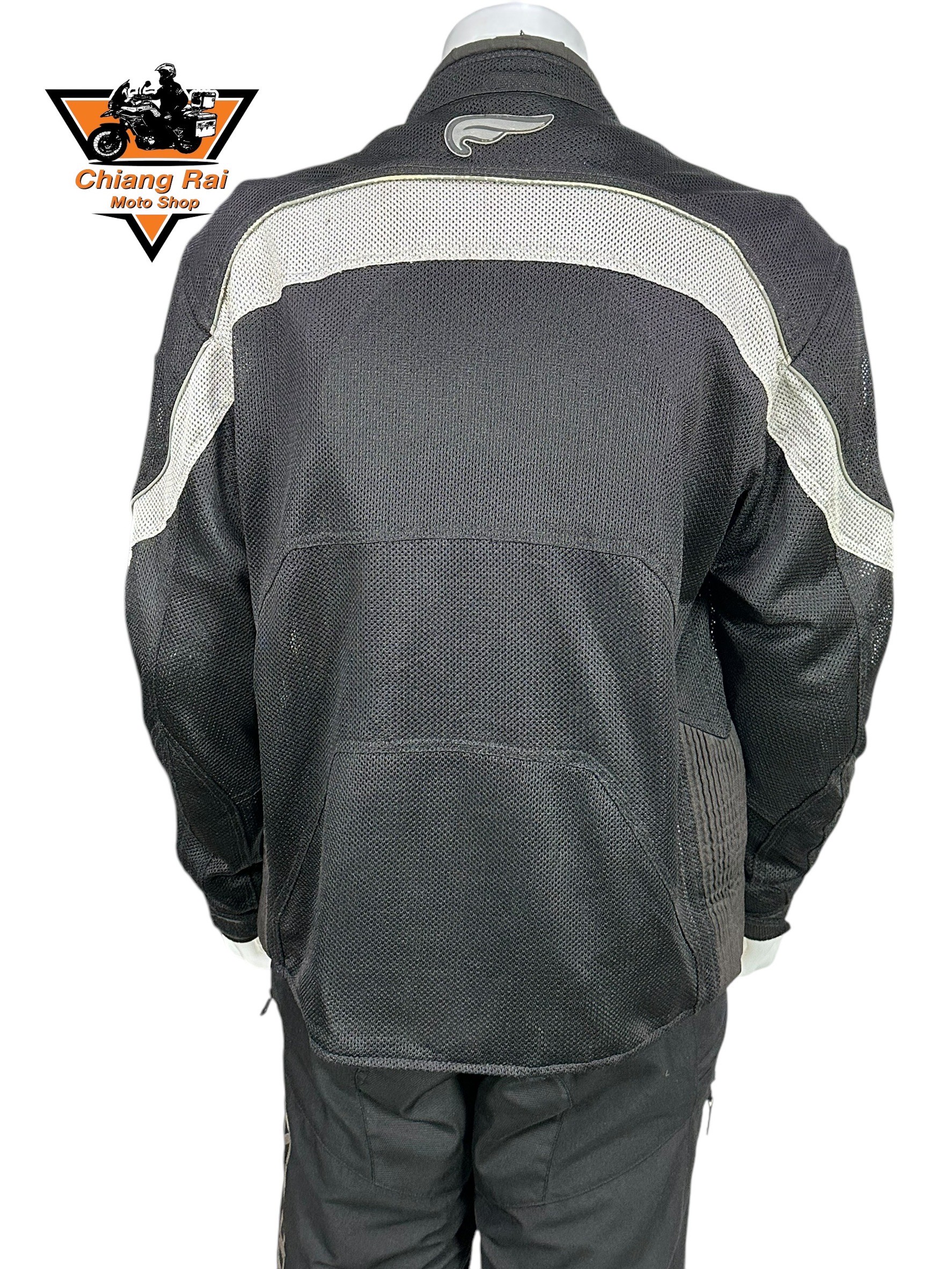 เสื้อขี่มอเตอร์ไซด์( มือสอง) RCSA 992 : อก 48" ยาว 27" (L) **FULMER**