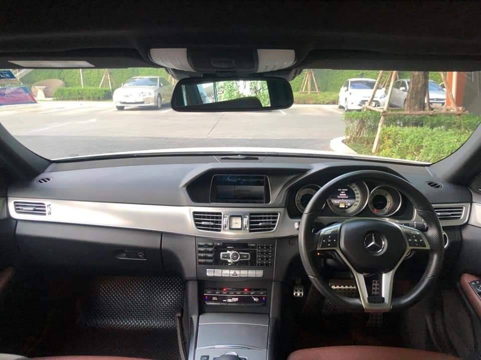 Mercedes Benz E300 blutec AMG ปี2014