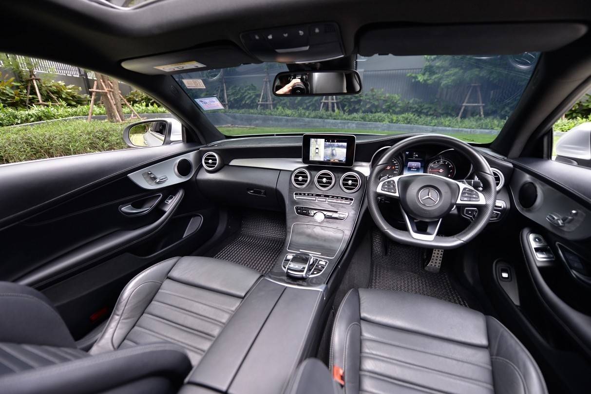 Mercedes-Benz C250 AMG Dynamic Coupe ปี 2017
