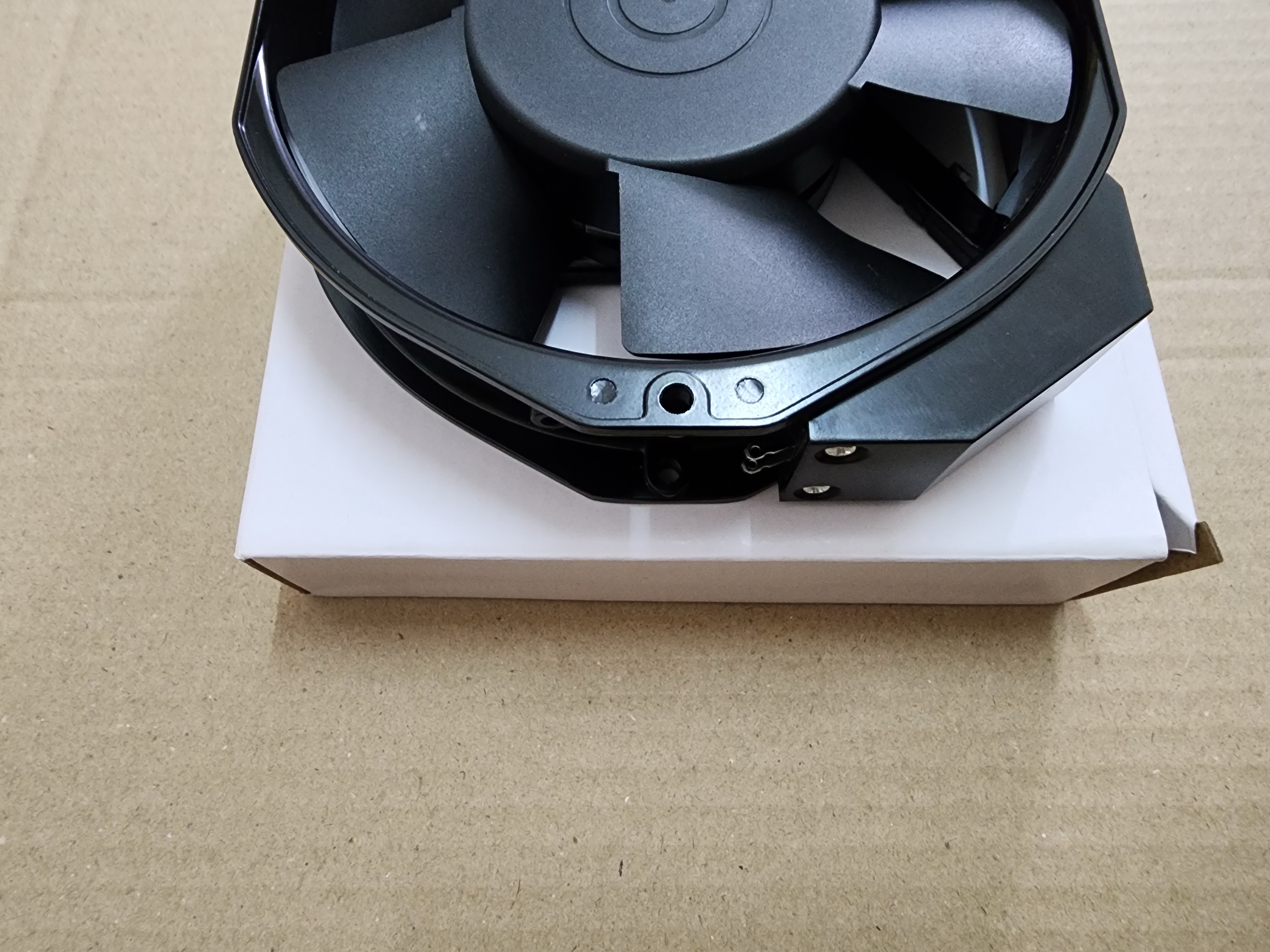 พัดลม NMB 5915PC-20T-B30 200VAC