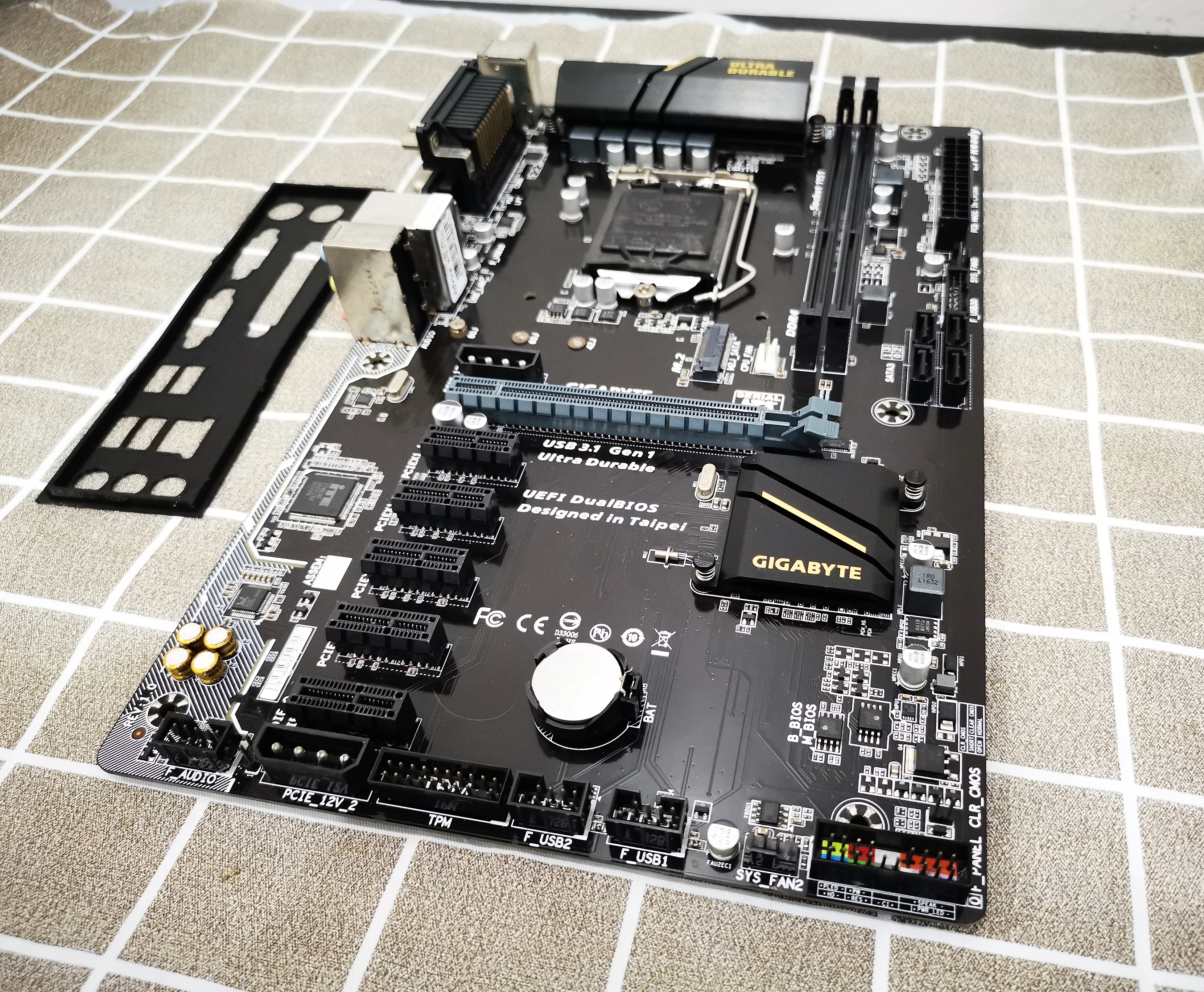 Gigabyte GA H110 D3A