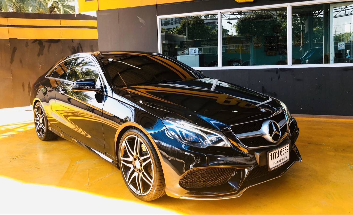 E250 COUPE AMG 7SPEED ปี 2015