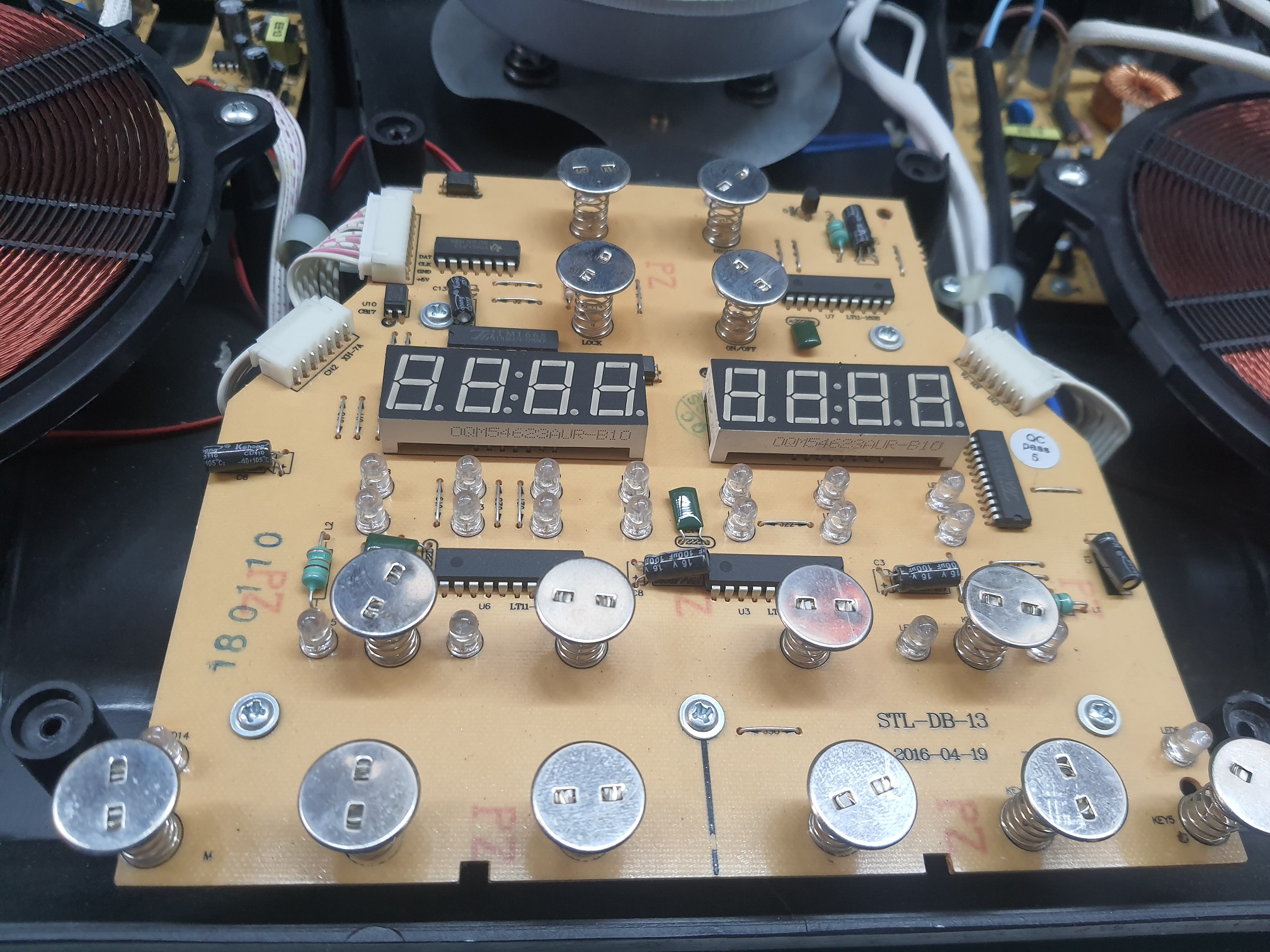 ซ่อมเตาแม่เหล็กไฟฟ้า ยี่ห้อ Kitchen รุ่น KV-833 อาการเปิดไม่ติด