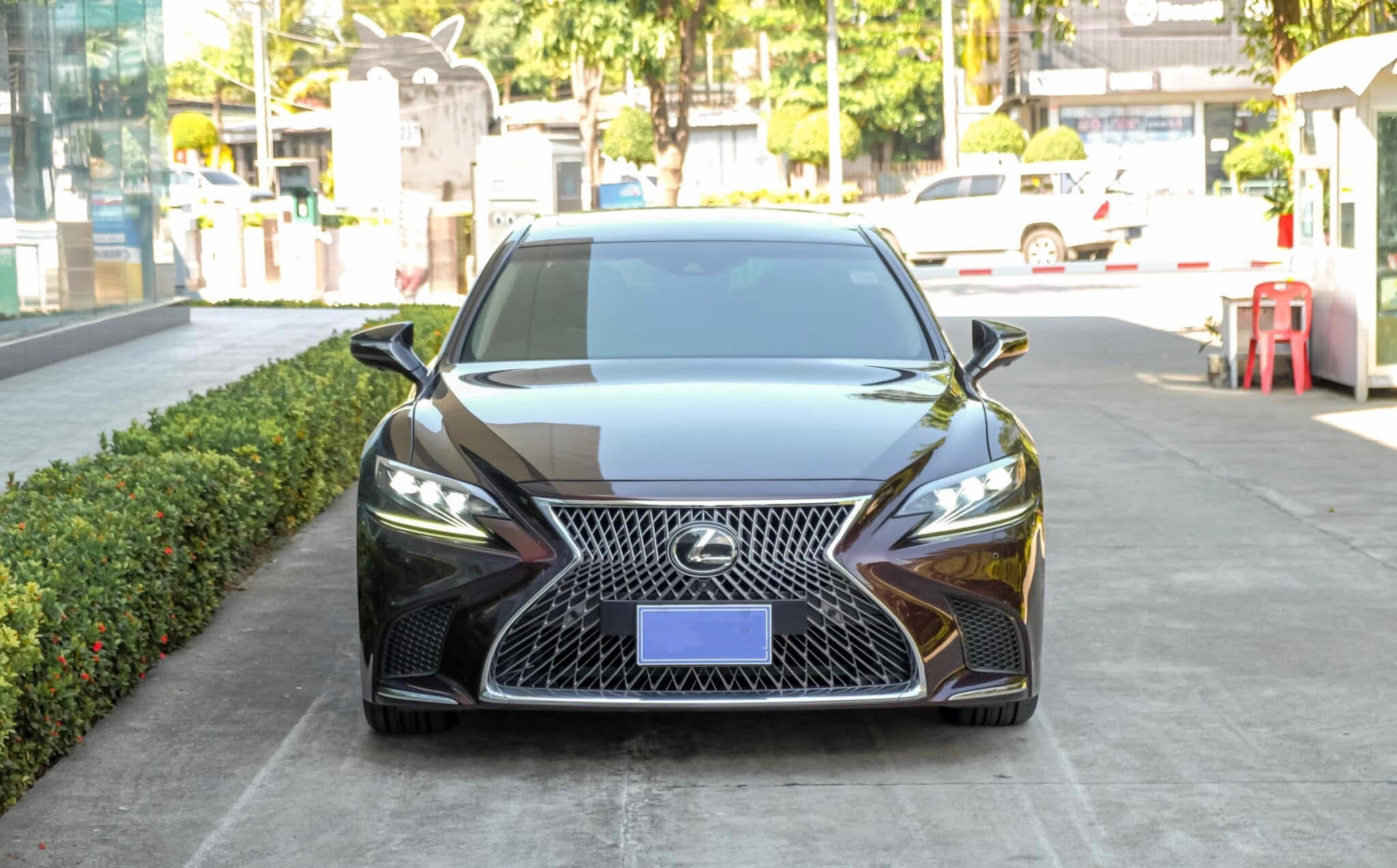 LEXUS LS350 ปี 2018