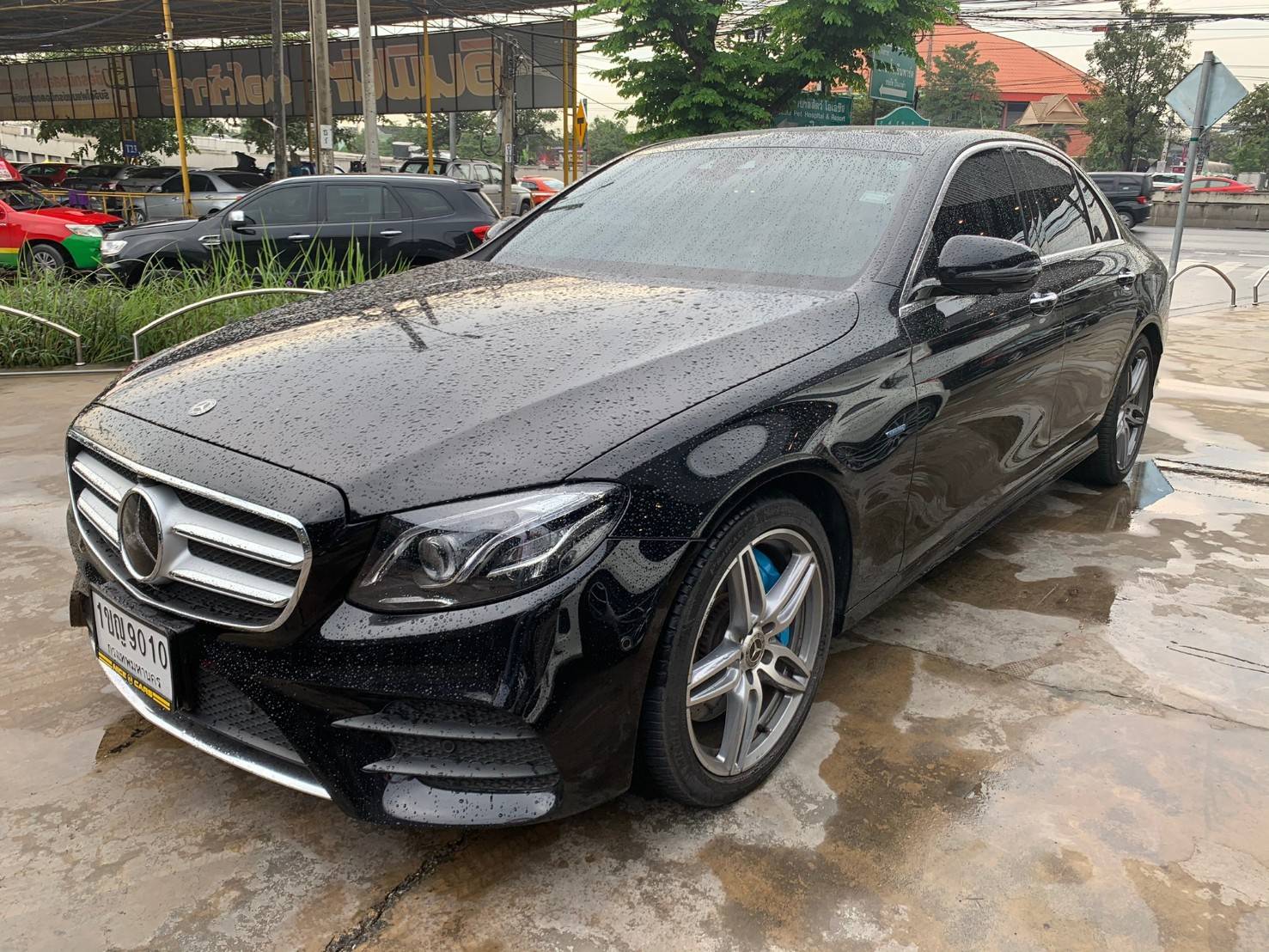 Mercedes Benz E350e AMG ปี 2018