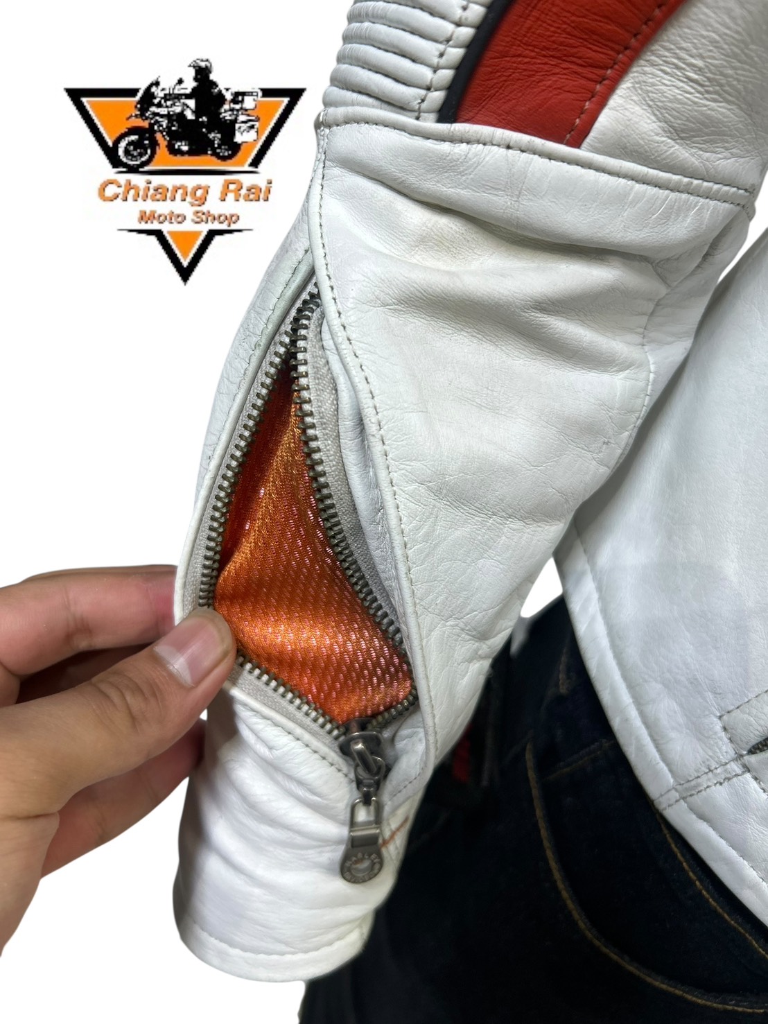 เสื้อขี่มอเตอร์ไซด์( มือสอง) CRSB 075 : อก 36" ยาว 27" (S) **Harley Davidson**
